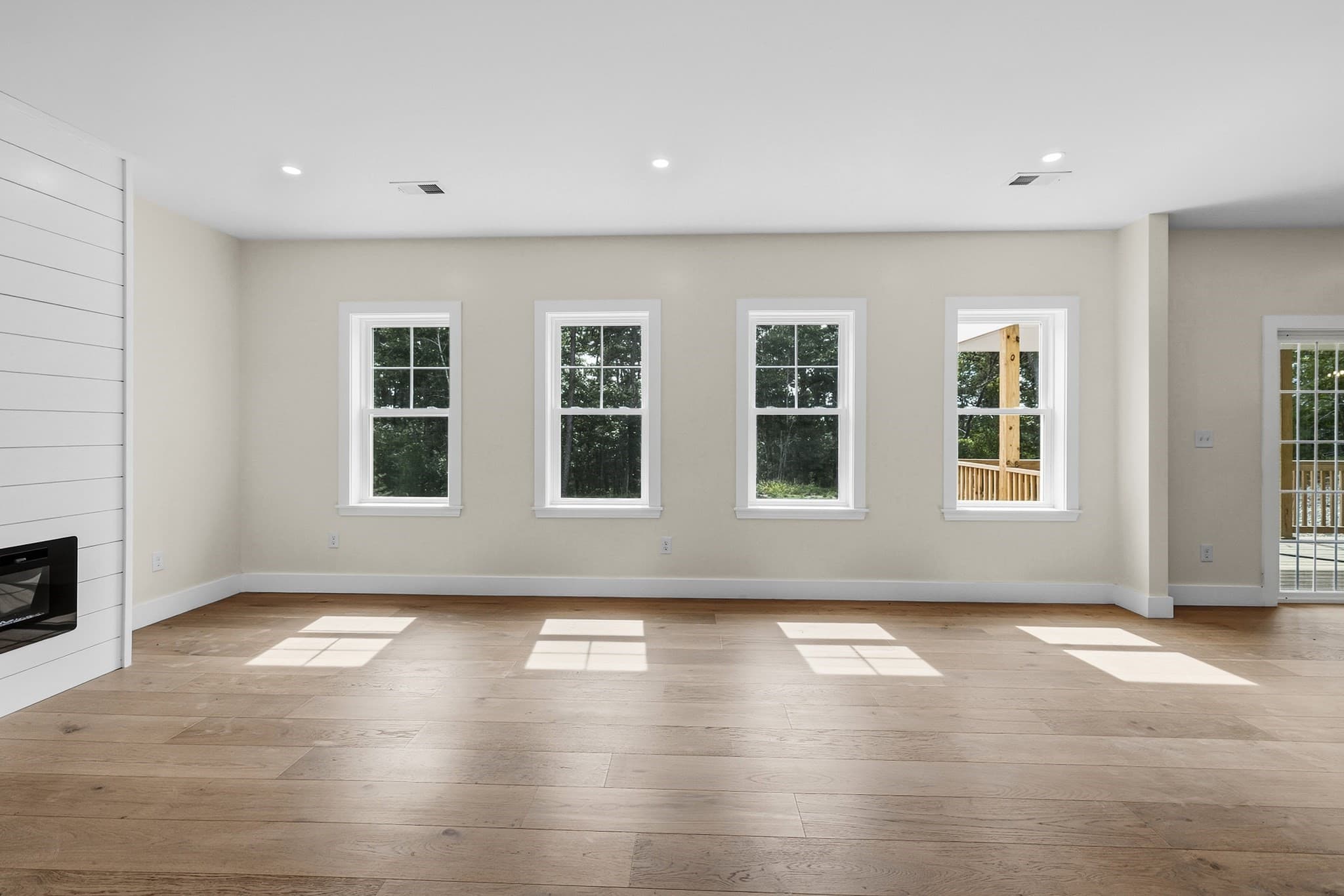 Single Family Residence at 33 Seabiscuit Dr, Plymouth MA 02360, Plymouth, photo 20 of 40