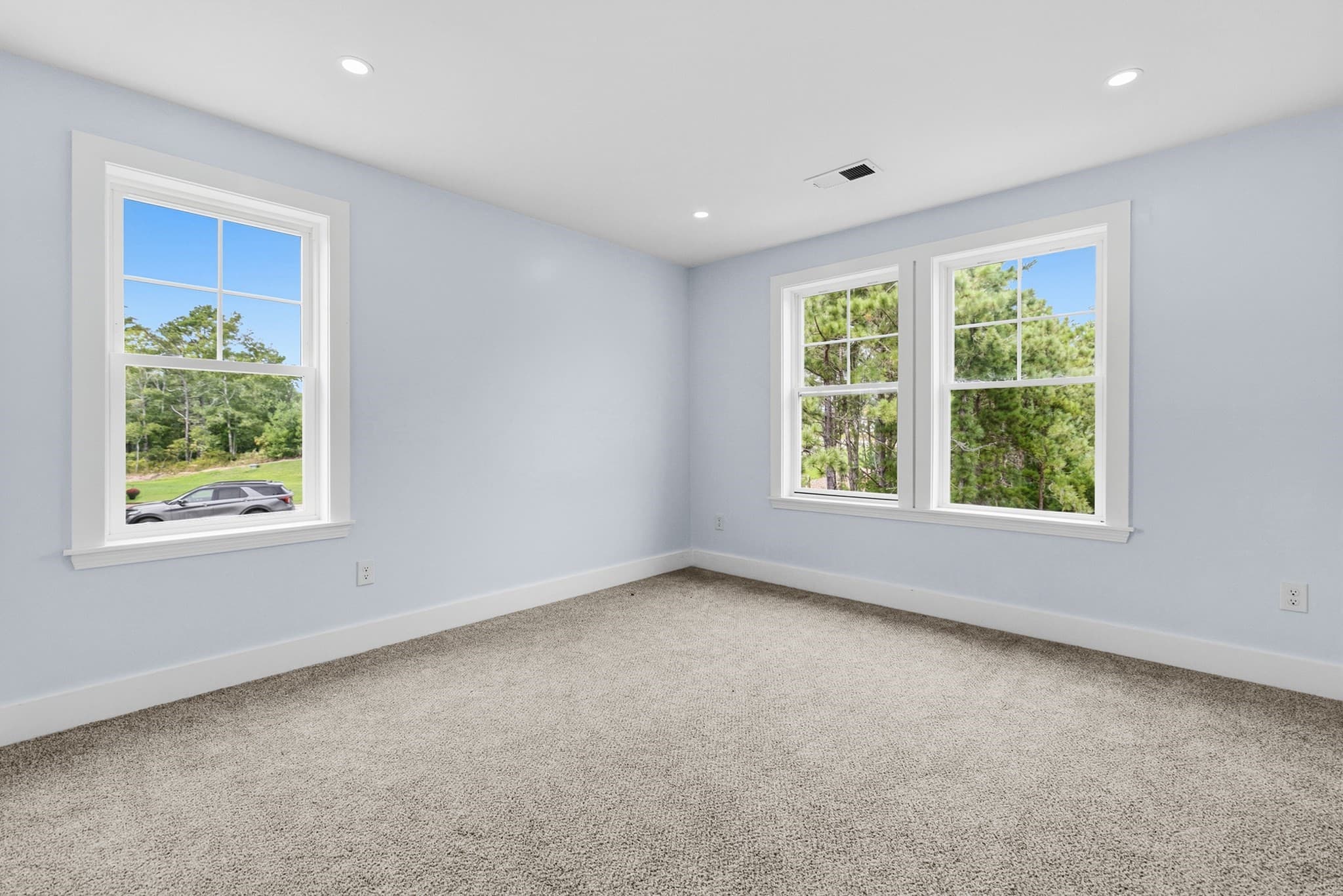 Single Family Residence at 33 Seabiscuit Dr, Plymouth MA 02360, Plymouth, photo 34 of 40
