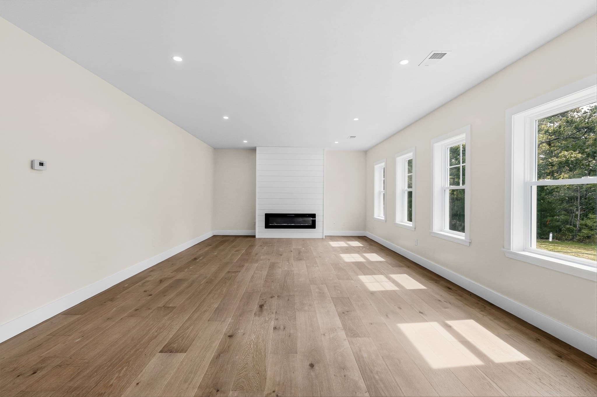 Single Family Residence at 33 Seabiscuit Dr, Plymouth MA 02360, Plymouth, photo 19 of 40