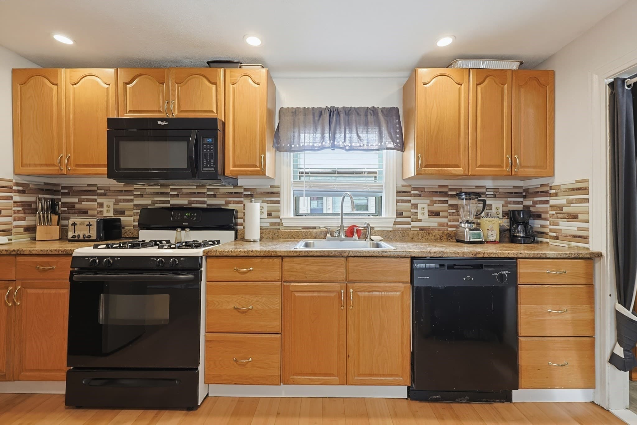 Single Family Residence at 44 Myrtle St, Medford MA 02155, Medford, photo 7 of 30