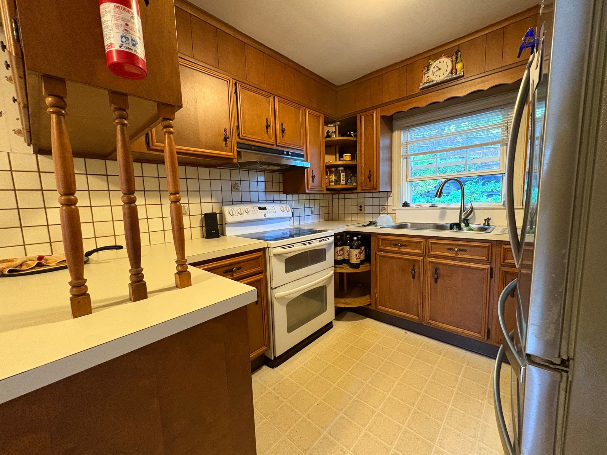 Single Family Residence at 1 Fiske Ave, Saugus MA 01906, Saugus, photo 3 of 14