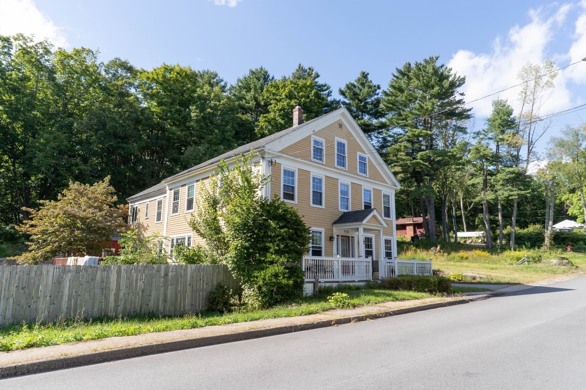 Multi Family at 110 Maple St, East Brookfield MA 01515, photo 2 of 41