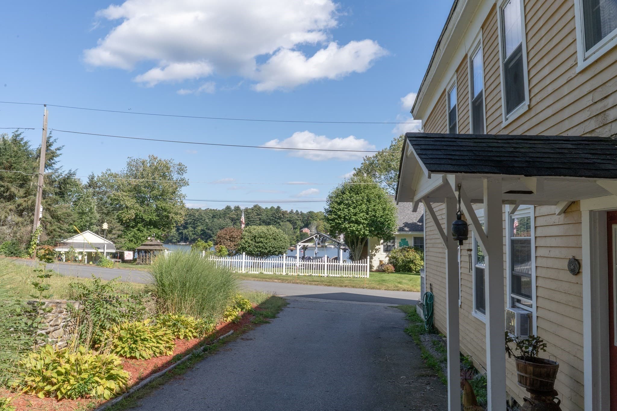 Multi Family at 110 Maple St, East Brookfield MA 01515, photo 8 of 41