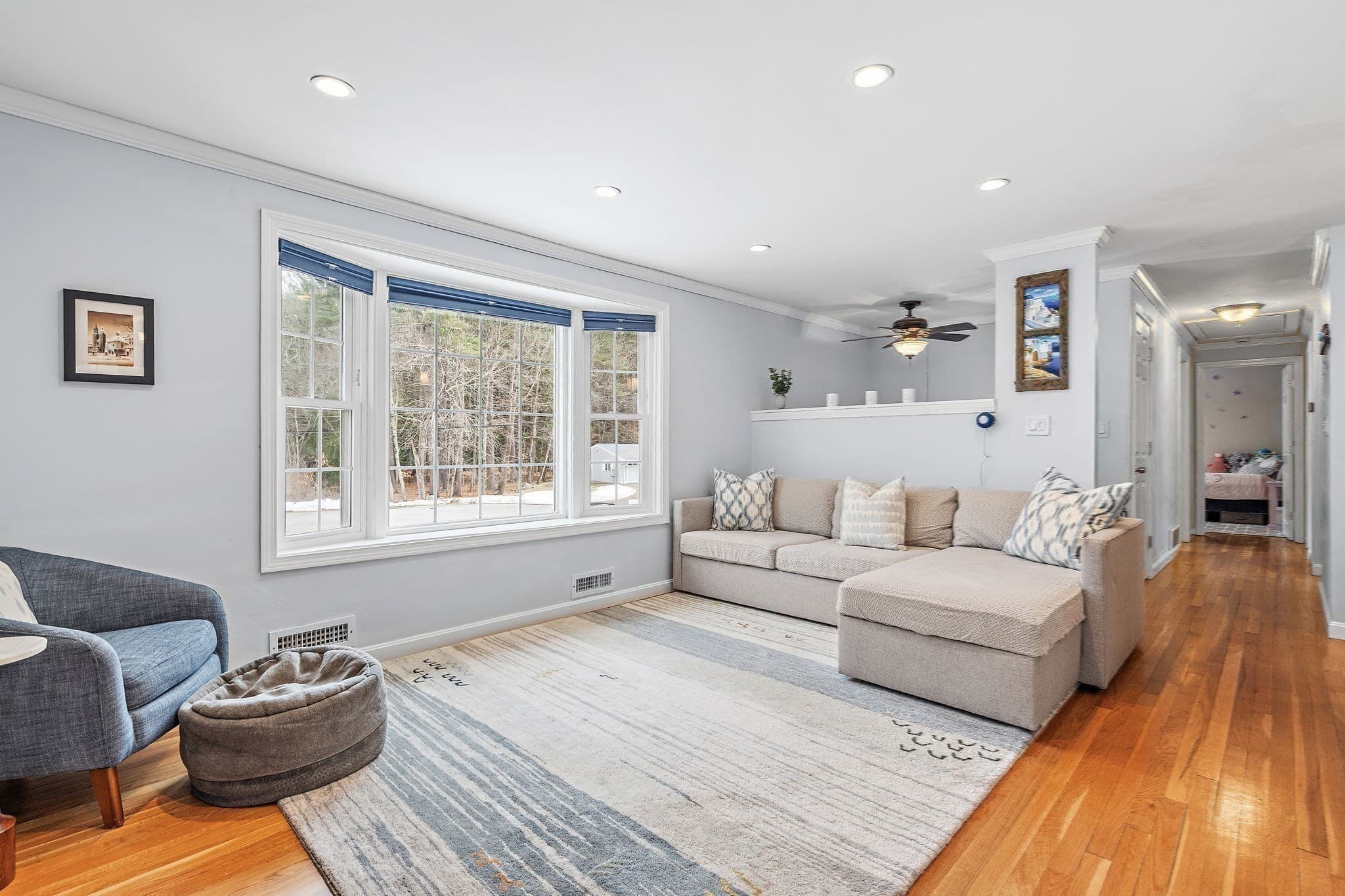 Single Family Residence at 7 Pecos Circle, Chelmsford MA 01824, Chelmsford, photo 7 of 23