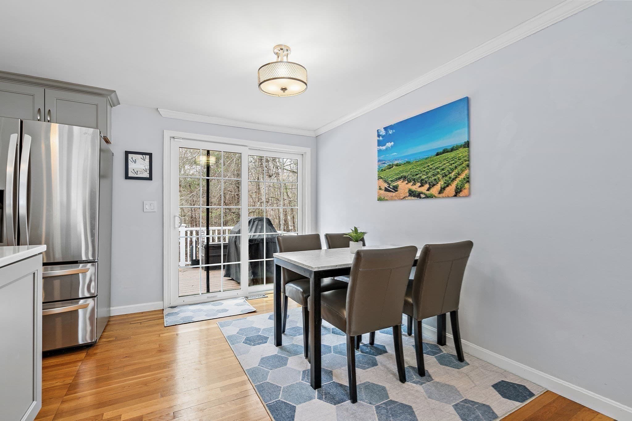 Single Family Residence at 7 Pecos Circle, Chelmsford MA 01824, Chelmsford, photo 4 of 23