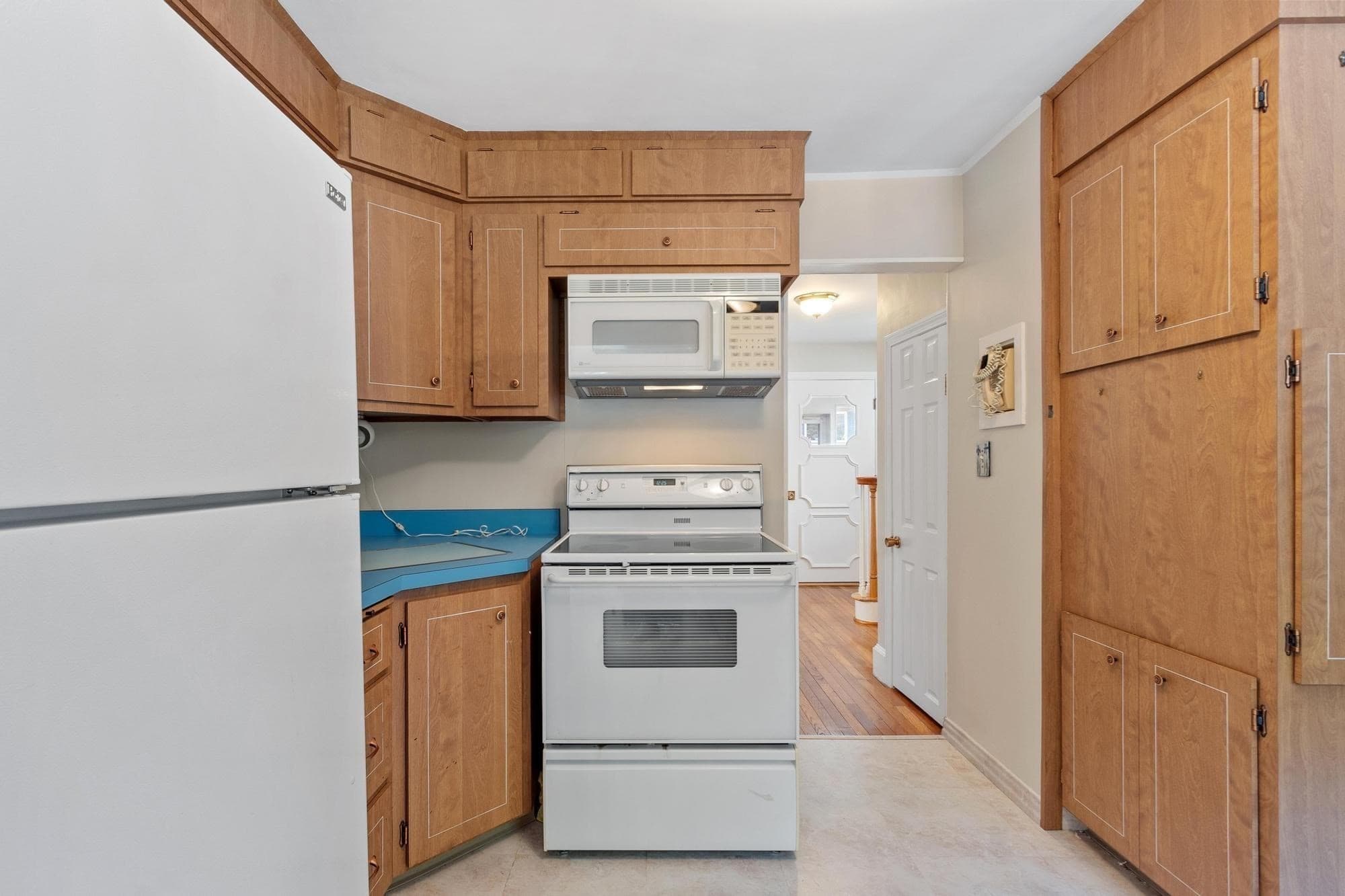 Single Family Residence at 18 Smith Road, Saugus MA 01906, Saugus, photo 12 of 35
