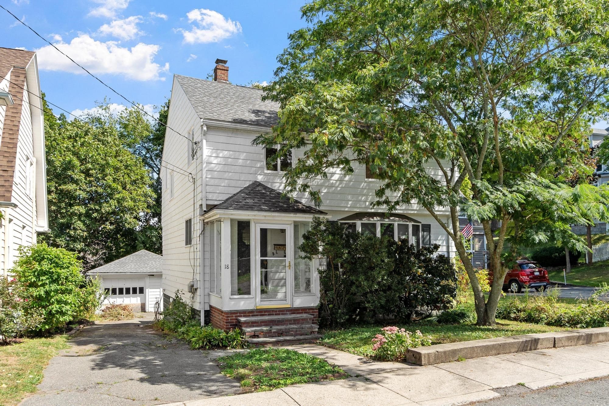 18 Smith Road, Saugus MA 01906