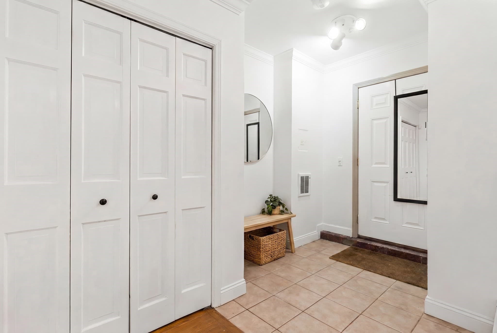 Condominium at 617 Massachusetts Ave # 1A, Boston MA 02118, photo 2 of 14