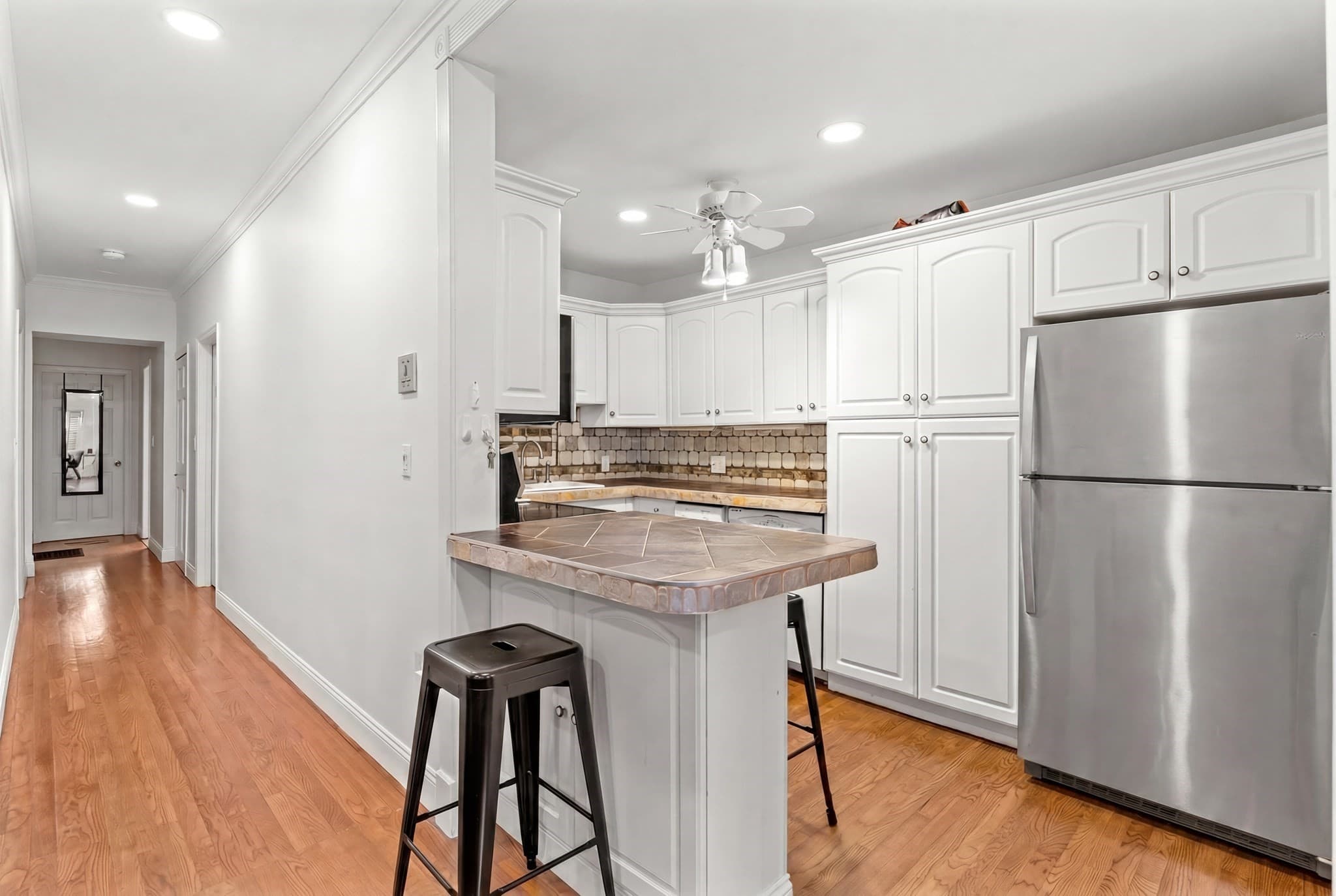 Condominium at 617 Massachusetts Ave # 1A, Boston MA 02118, photo 6 of 14
