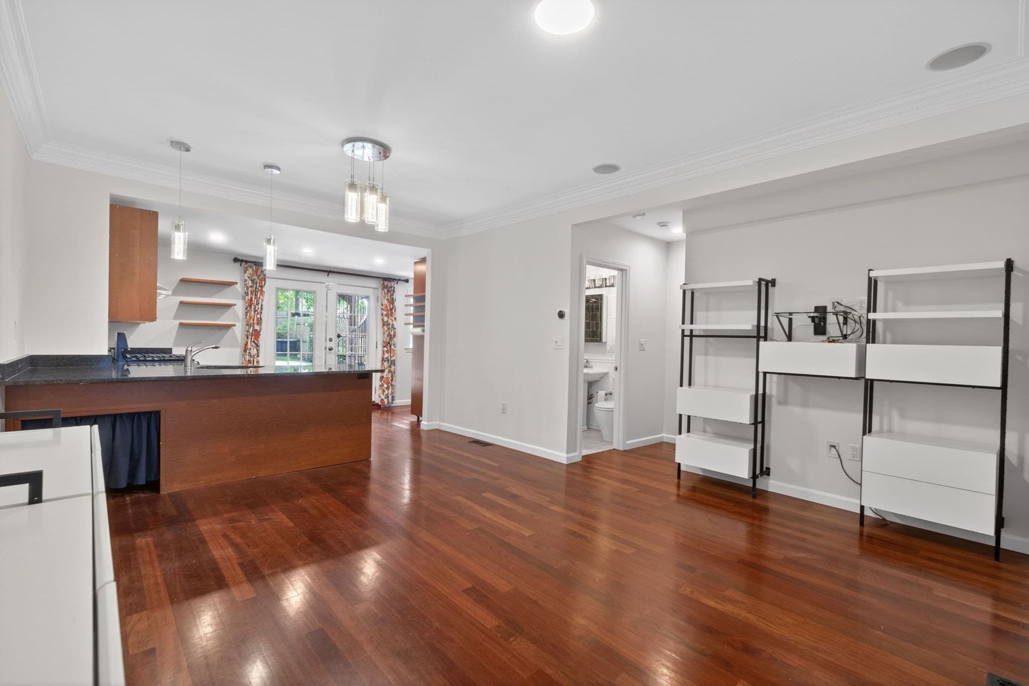Condominium at 102 Old Harbor Street # A, Boston MA 02127, Boston, photo 4 of 36