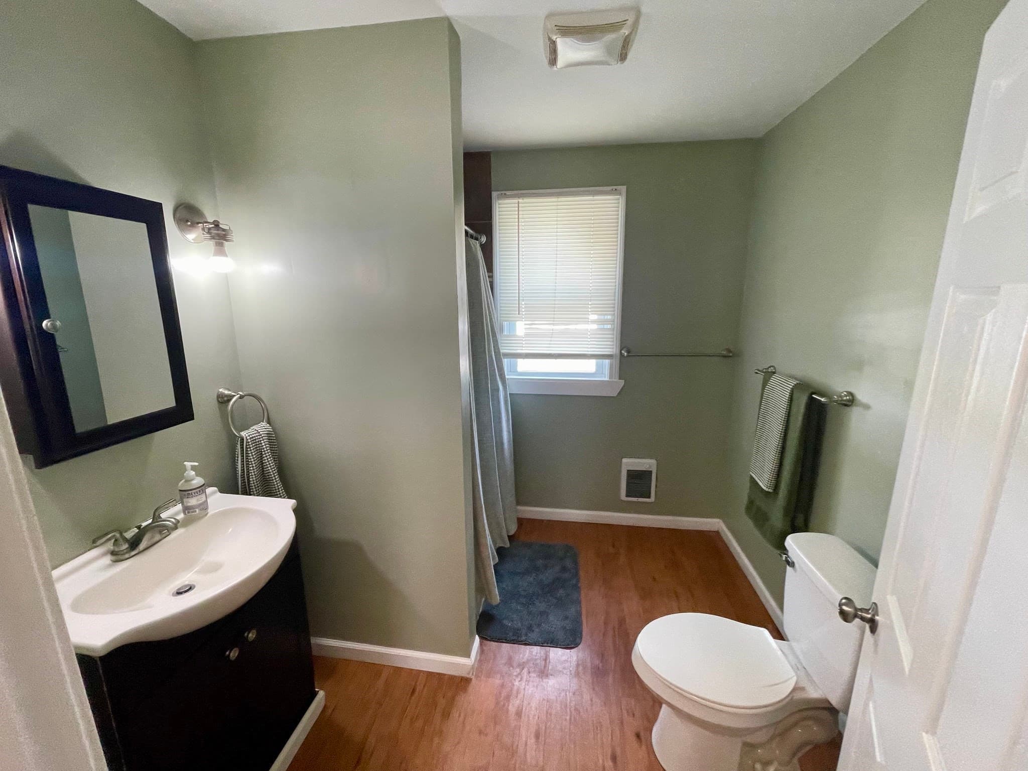 Single Family Residence at 222 Parker St, Springfield MA 01151, Springfield, photo 13 of 28