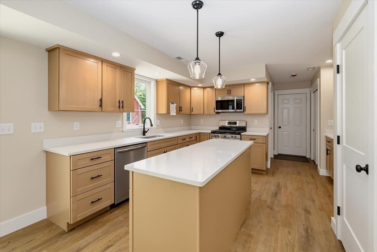 Single Family Residence at 43 Arrow Trail, Groton MA 01450, Groton, photo 10 of 29