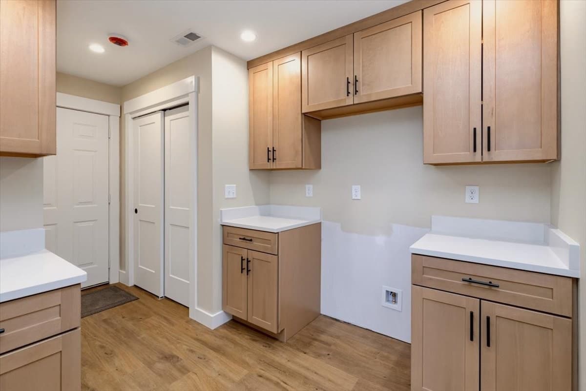 Single Family Residence at 43 Arrow Trail, Groton MA 01450, Groton, photo 8 of 29