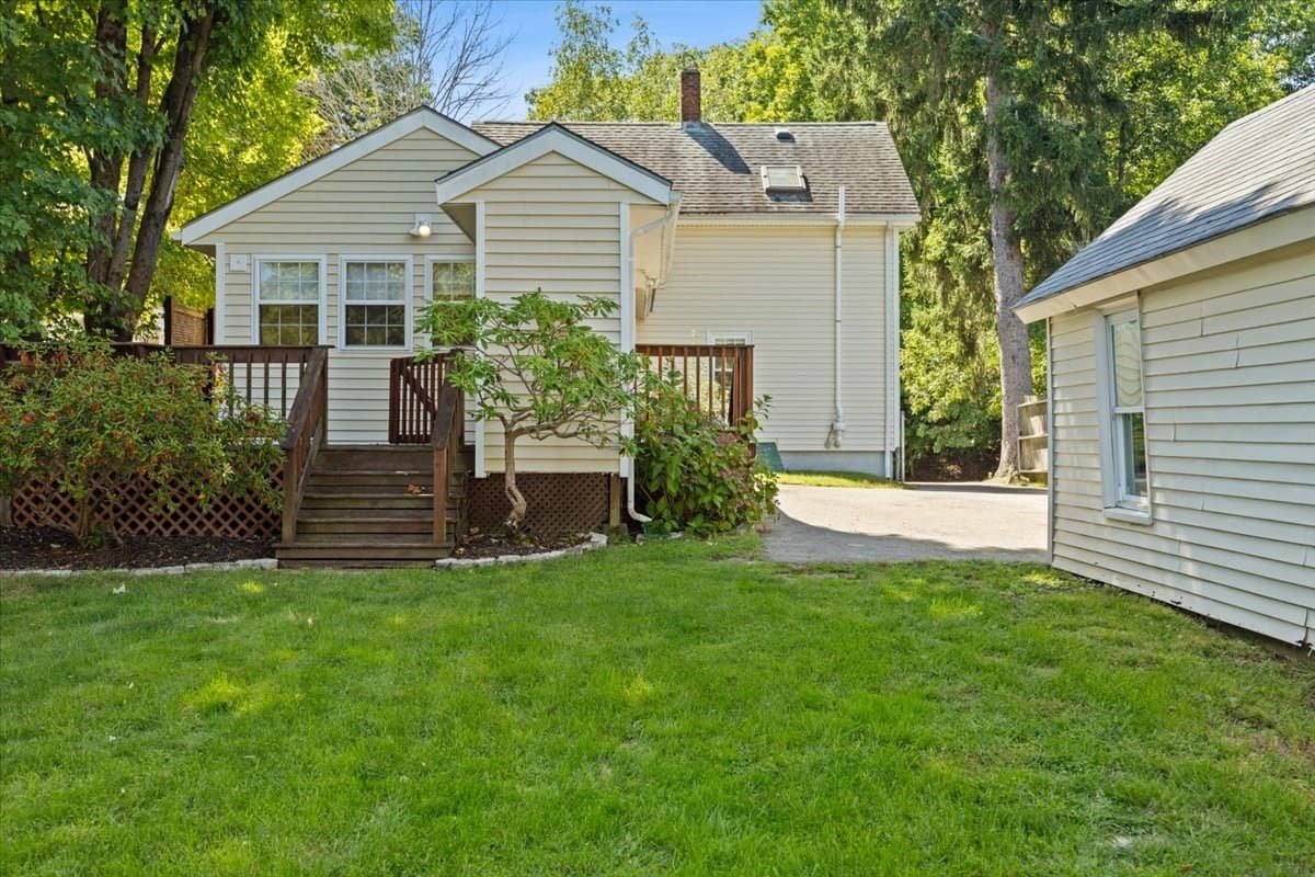 Single Family Residence at 177 West Street, North Attleboro MA 02760, North Attleboro, photo 6 of 39