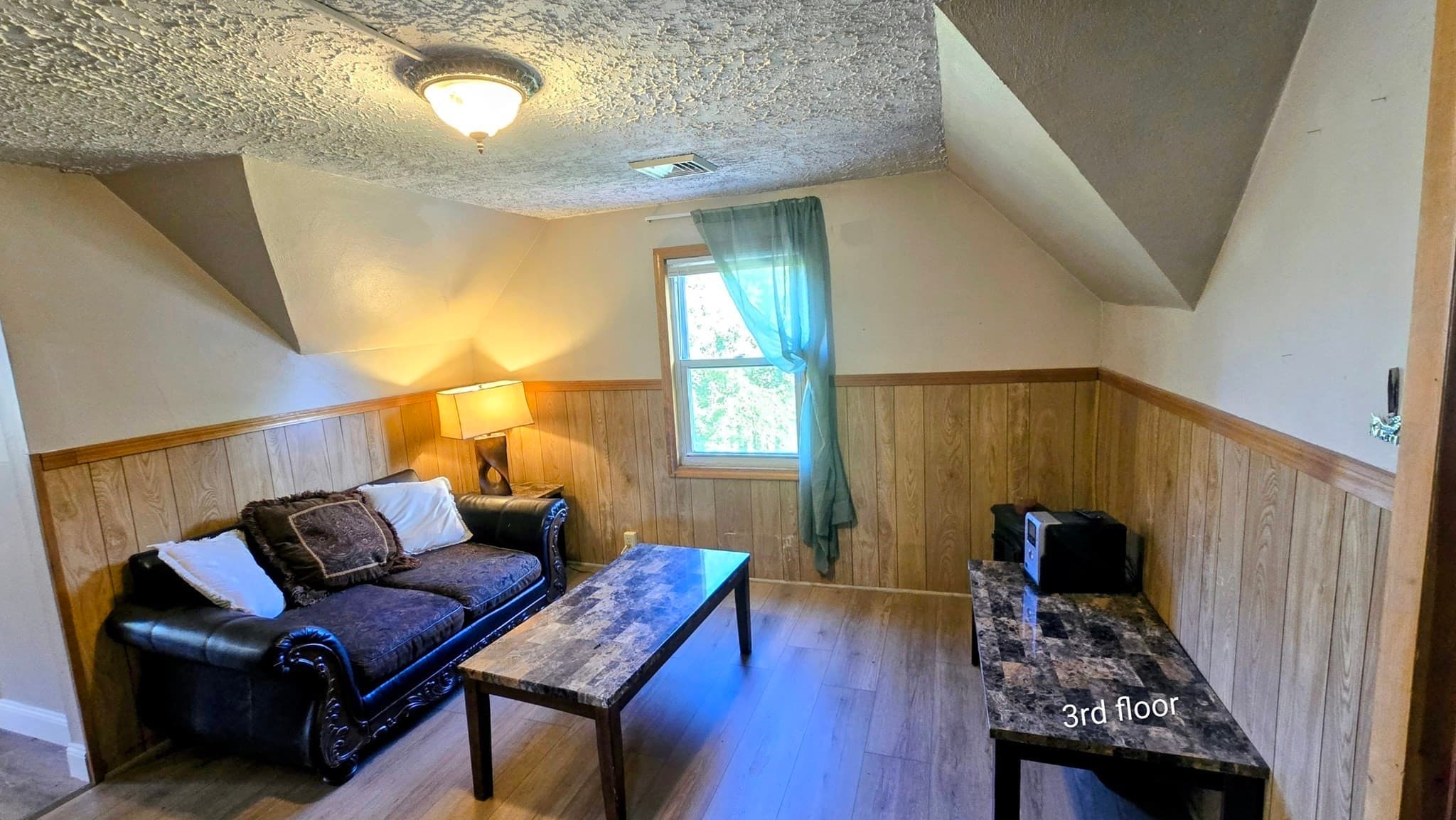 Multi Family at 96-98 Walnut St, Agawam MA 01001, photo 17 of 29
