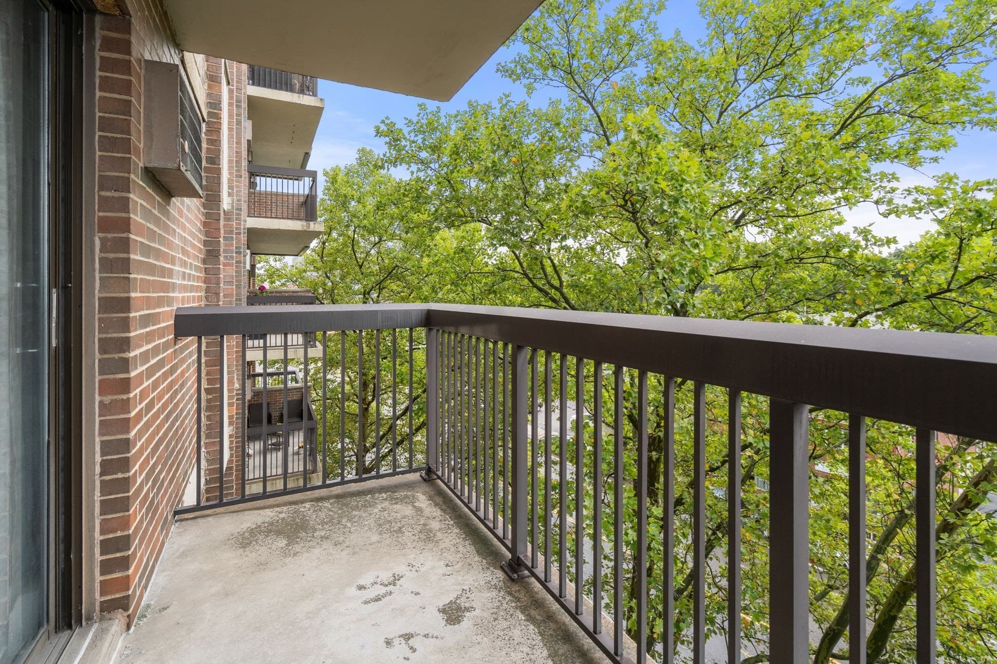 Condominium at 164 Galen St # 53, Watertown MA 02472, Watertown, photo 10 of 12