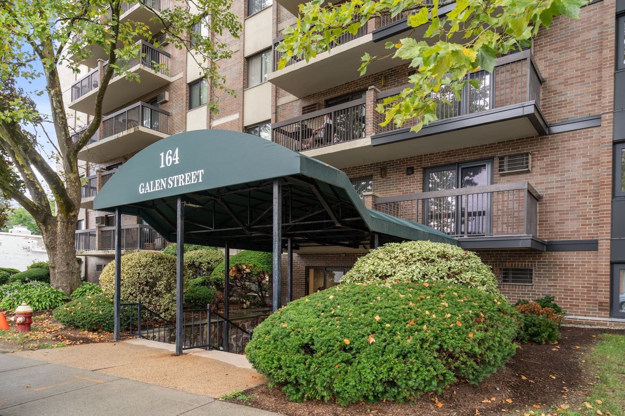 Condominium at 164 Galen St # 53, Watertown MA 02472, Watertown, photo 11 of 12