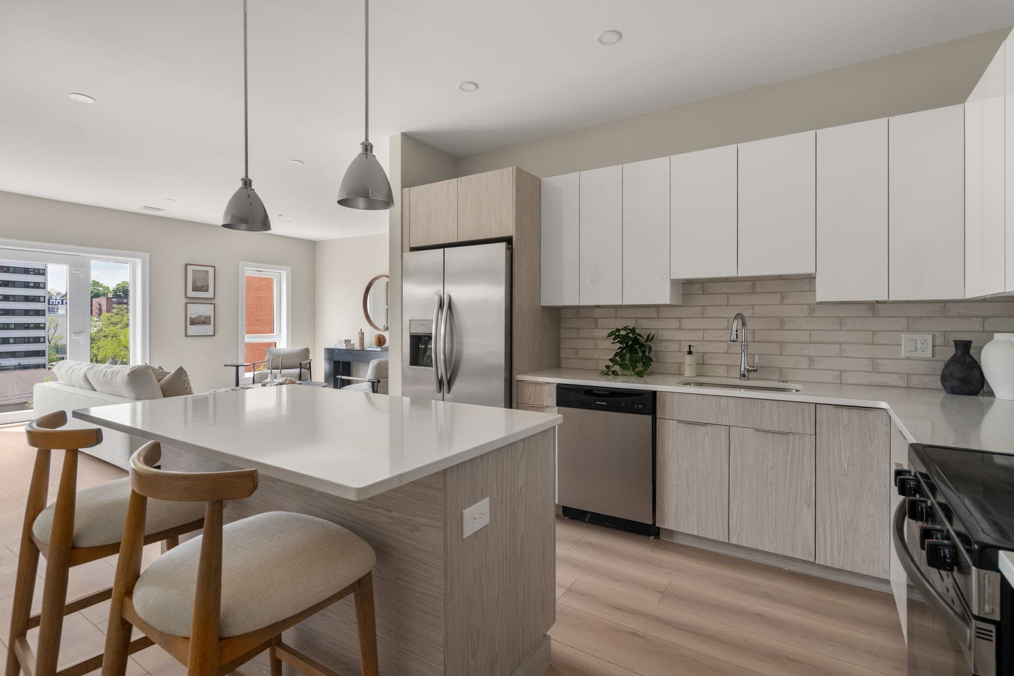 Condominium at 13 Wentworth Road # 407, Quincy MA 02170, Quincy, photo 2 of 31