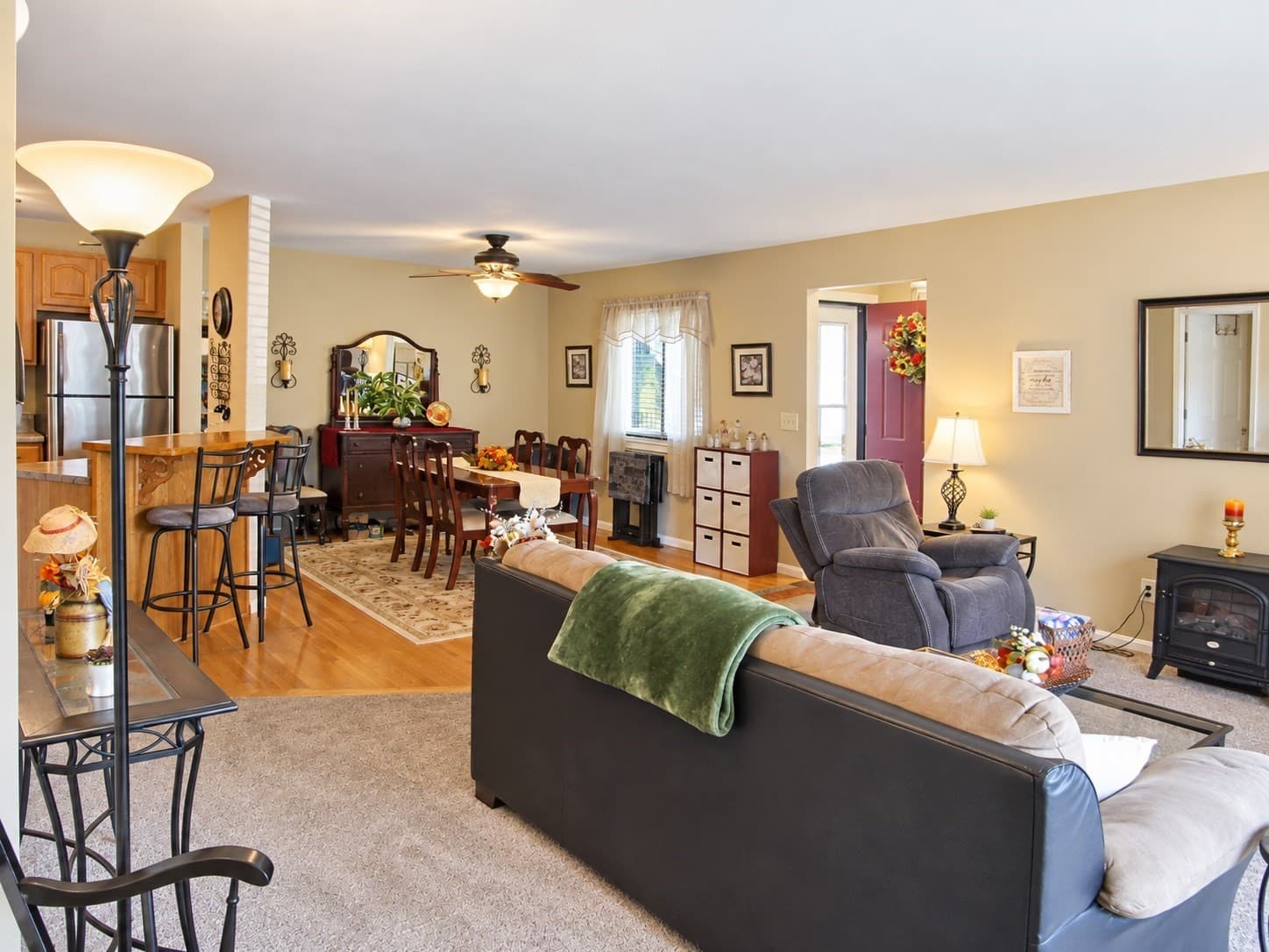 Condominium at 24 Magnolia St # 11, Attleboro MA 02703, Attleboro, photo 6 of 15