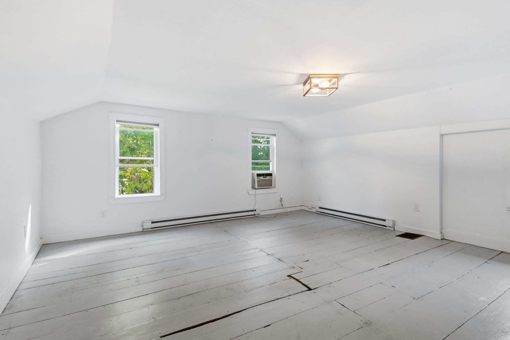Single Family Residence at 217 N Maple St, Enfield CT 06082, photo 36 of 41