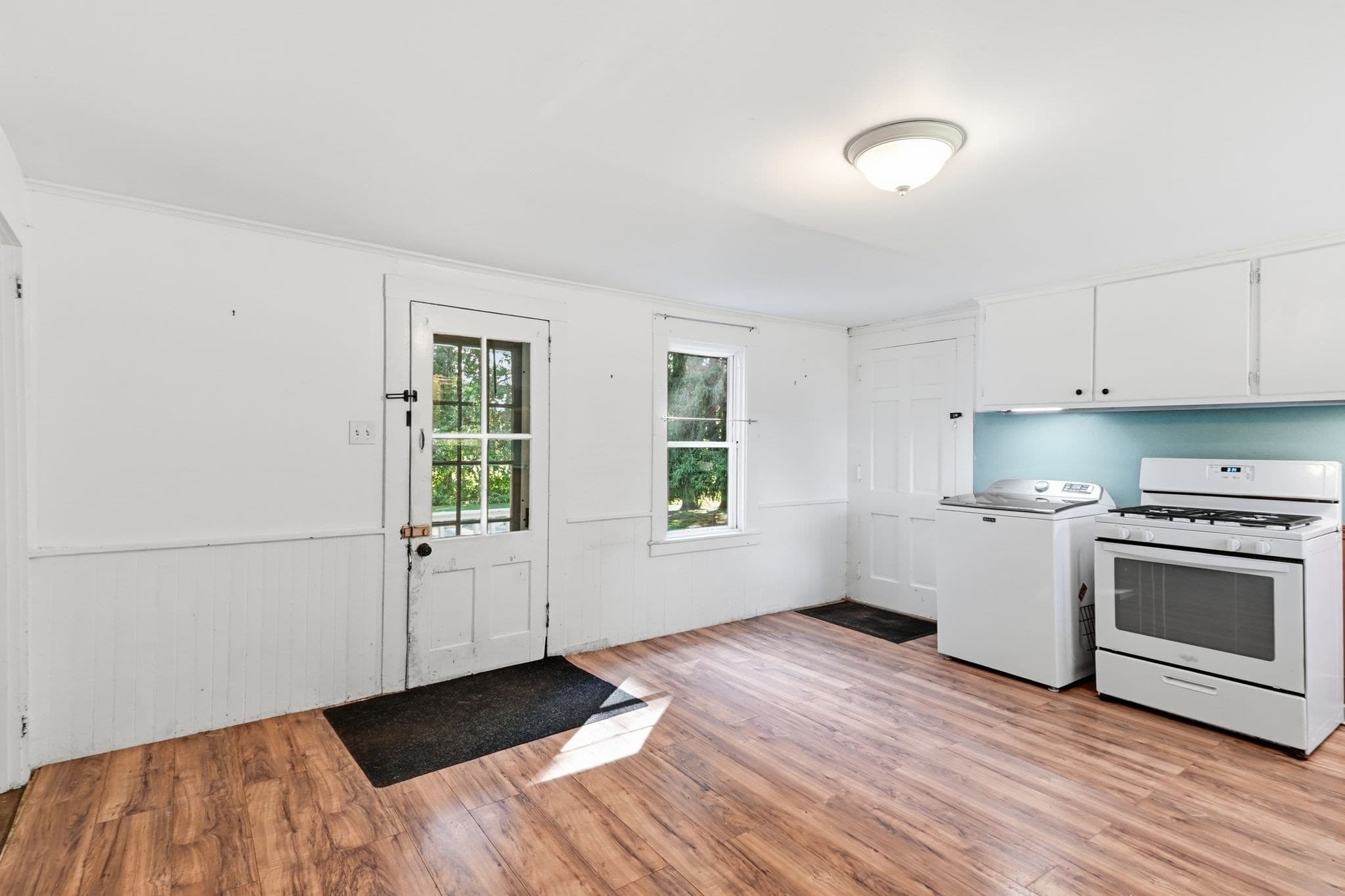 Single Family Residence at 217 N Maple St, Enfield CT 06082, photo 18 of 41