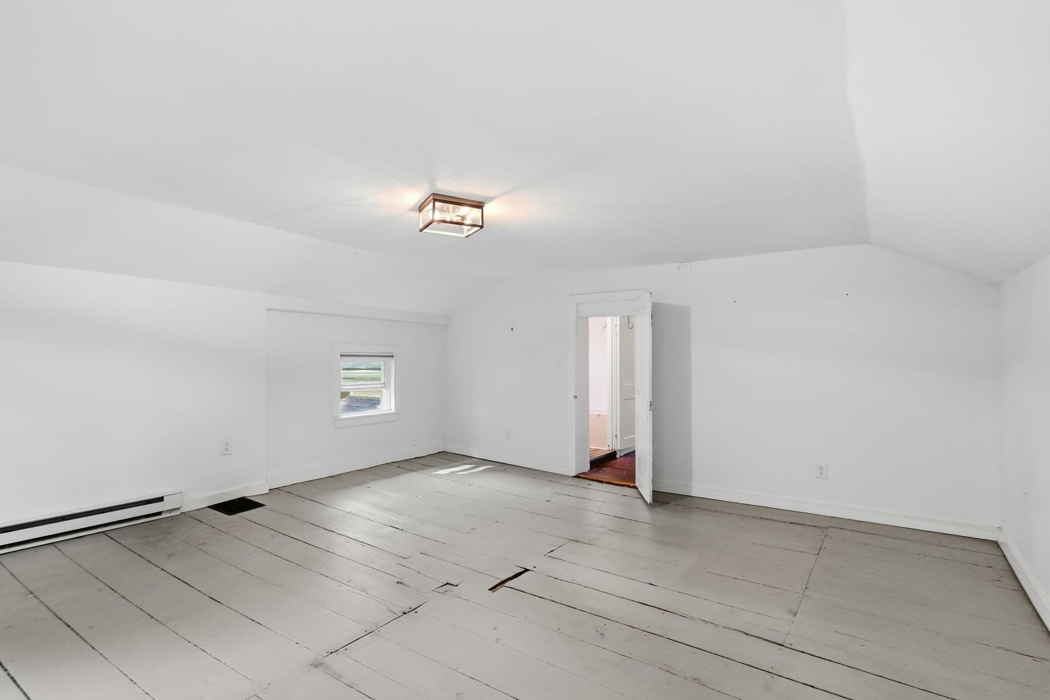 Single Family Residence at 217 N Maple St, Enfield CT 06082, photo 37 of 41