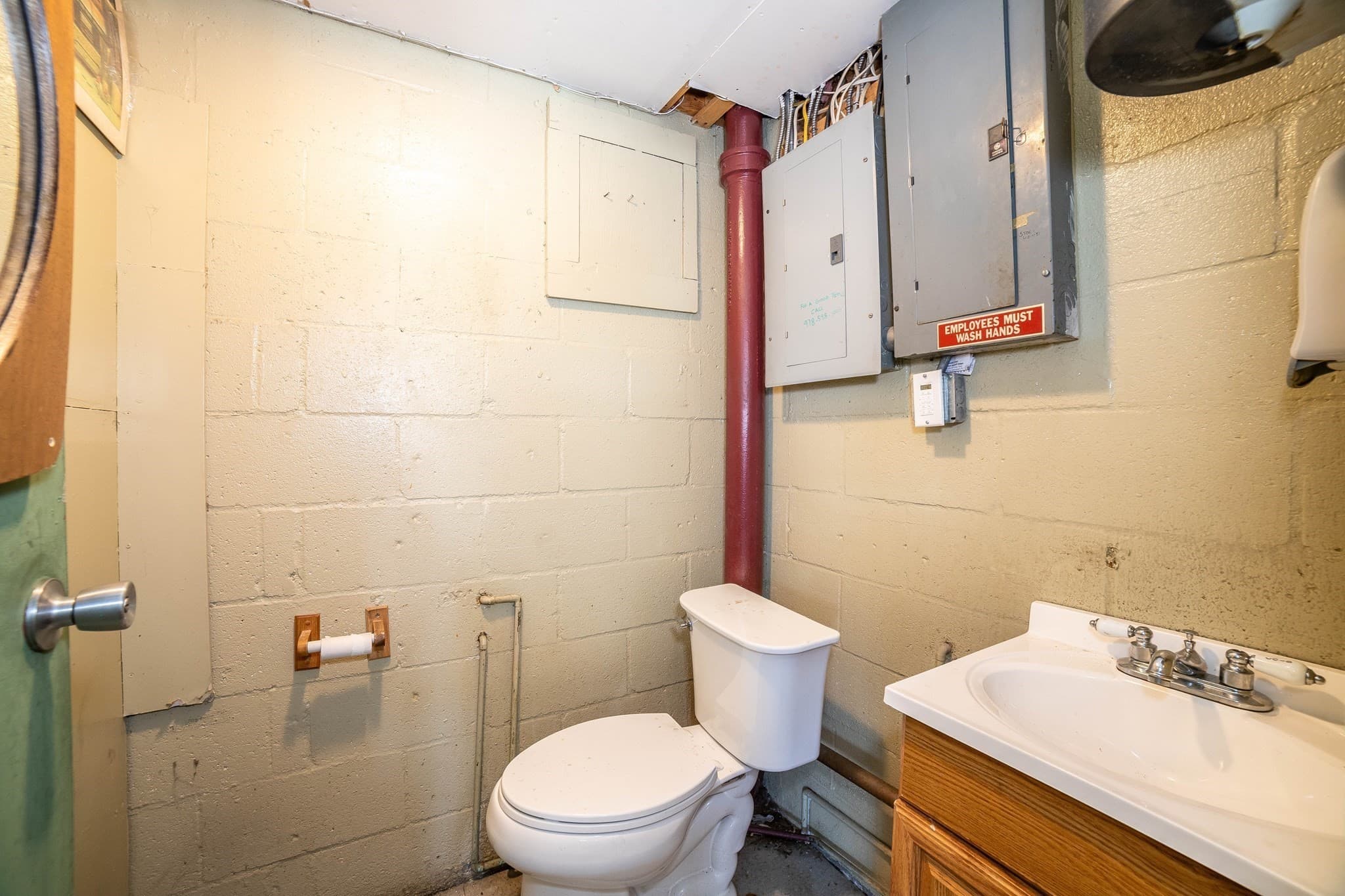 Commercial Sale at 382 Water, Clinton MA 01510, Clinton, photo 13 of 25