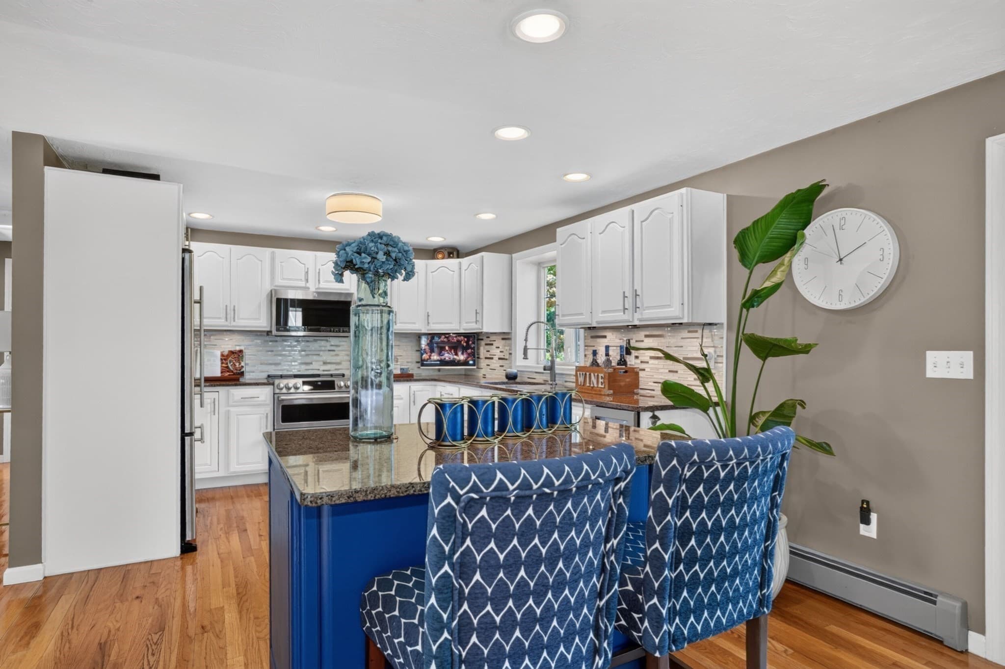 Single Family Residence at 293 Brigham Street, Hudson MA 01749, Hudson, photo 6 of 42