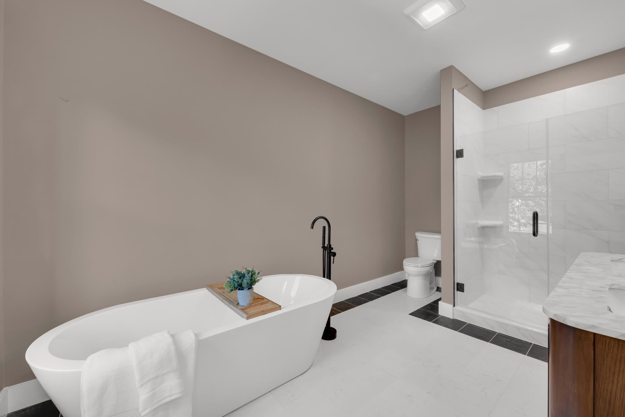 Condominium at 763 Massachusetts Avenue # A, Lunenburg MA 01462, Lunenburg, photo 14 of 35
