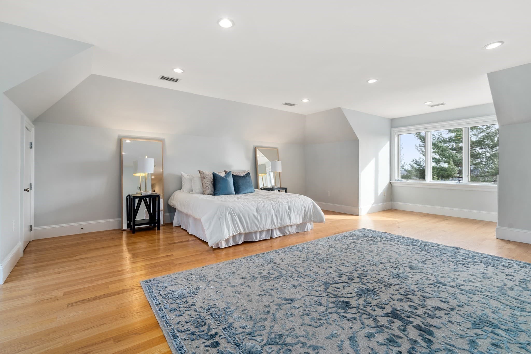 Single Family Residence at 177 Baldpate Hill Rd, Newton MA 02459, Newton, photo 15 of 38