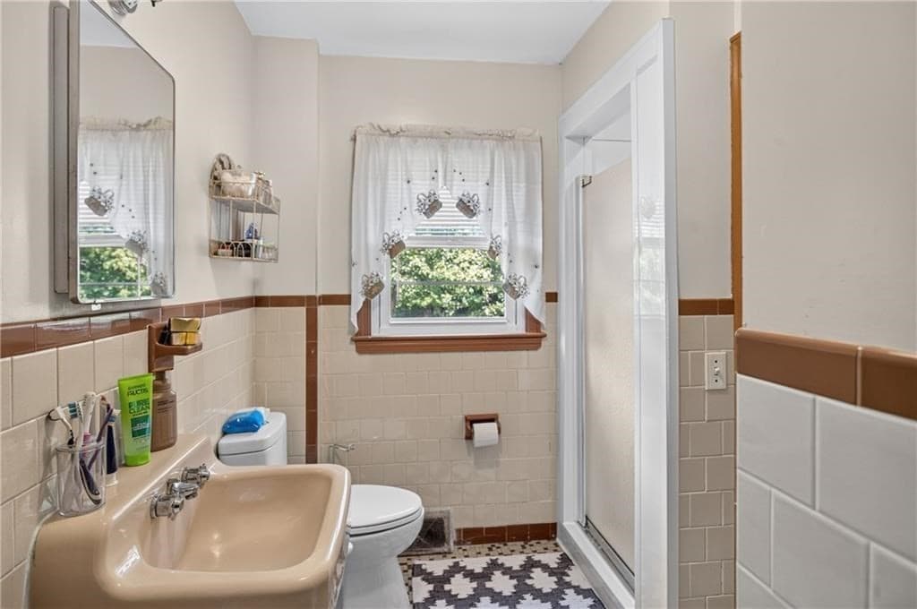 Single Family Residence at 130 Thurston Street, East Providence RI 02915, East Providence, photo 32 of 42