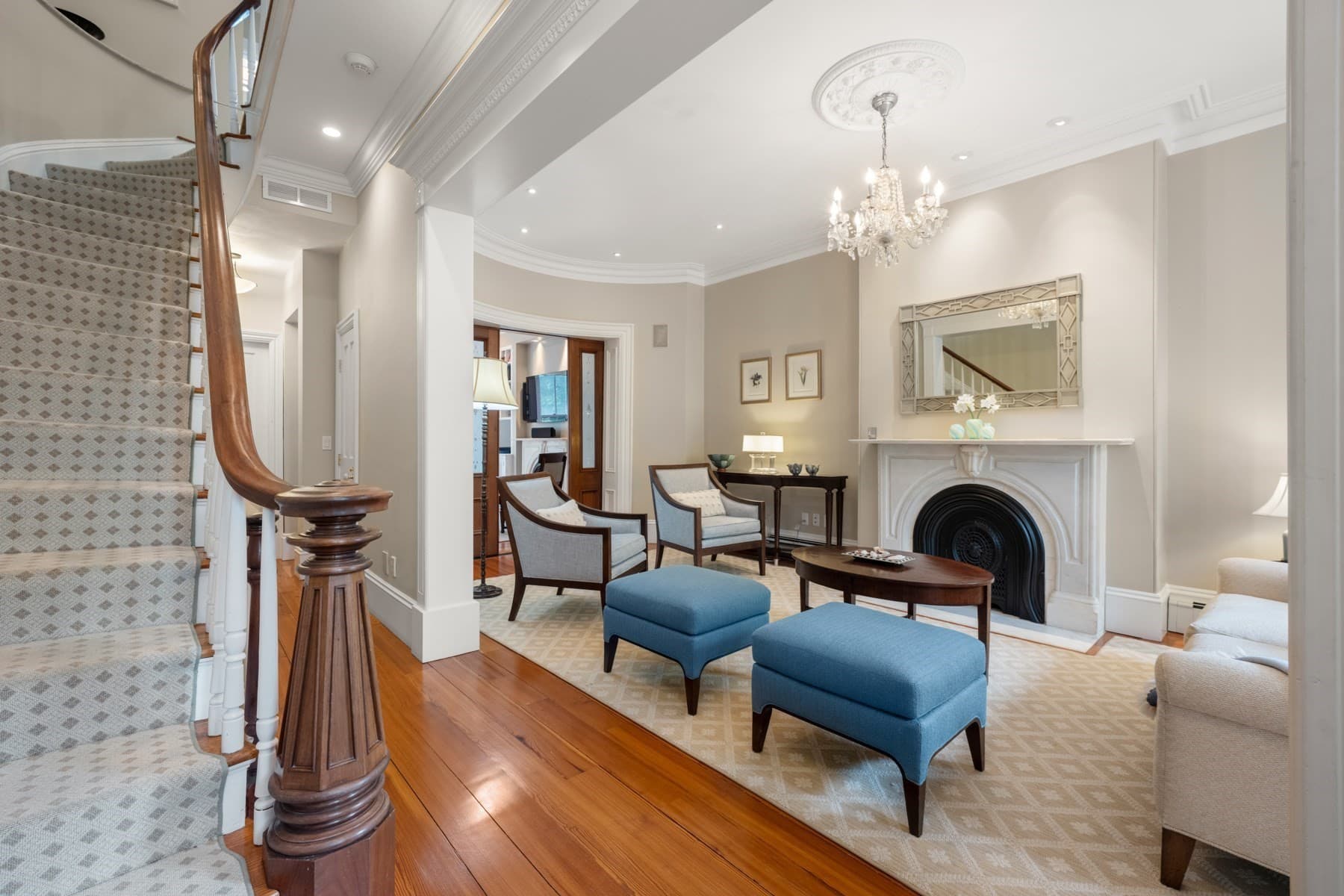 Single Family Residence at 112 Appleton Street, Boston MA 02116, Boston, photo 3 of 39