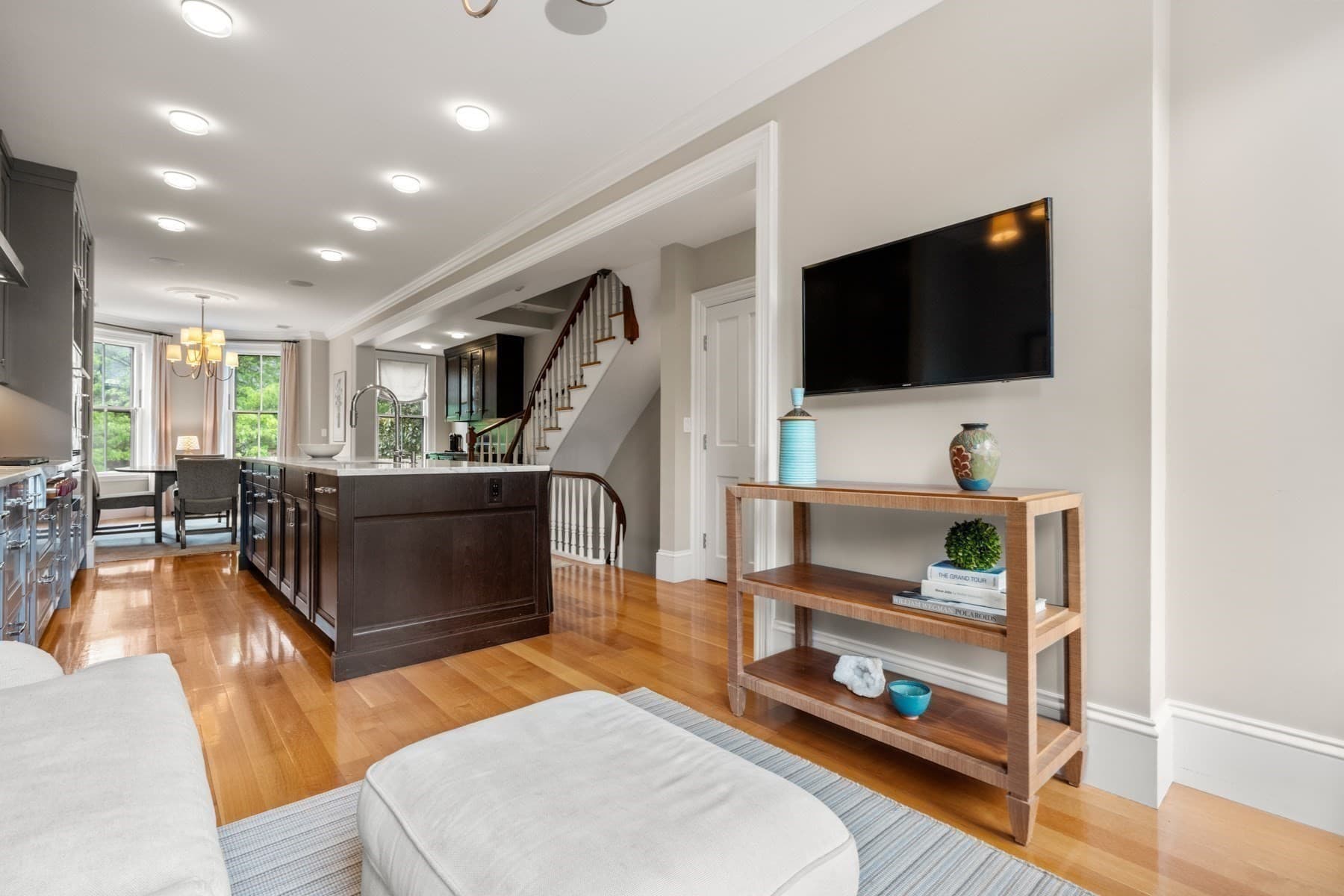 Single Family Residence at 112 Appleton Street, Boston MA 02116, Boston, photo 11 of 39
