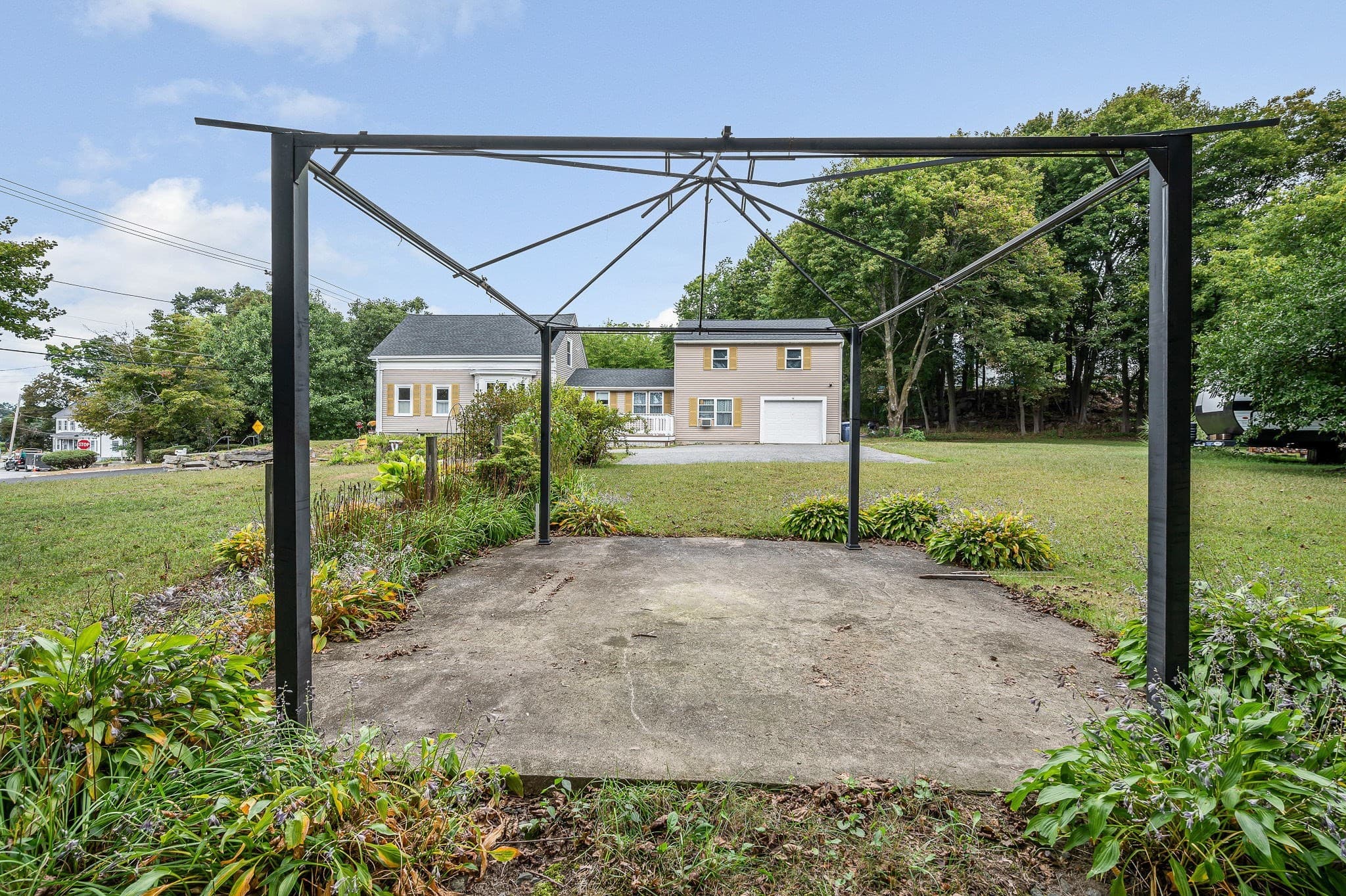 Single Family Residence at 115 Sladen St, Dracut MA 01826, Dracut, photo 37 of 39