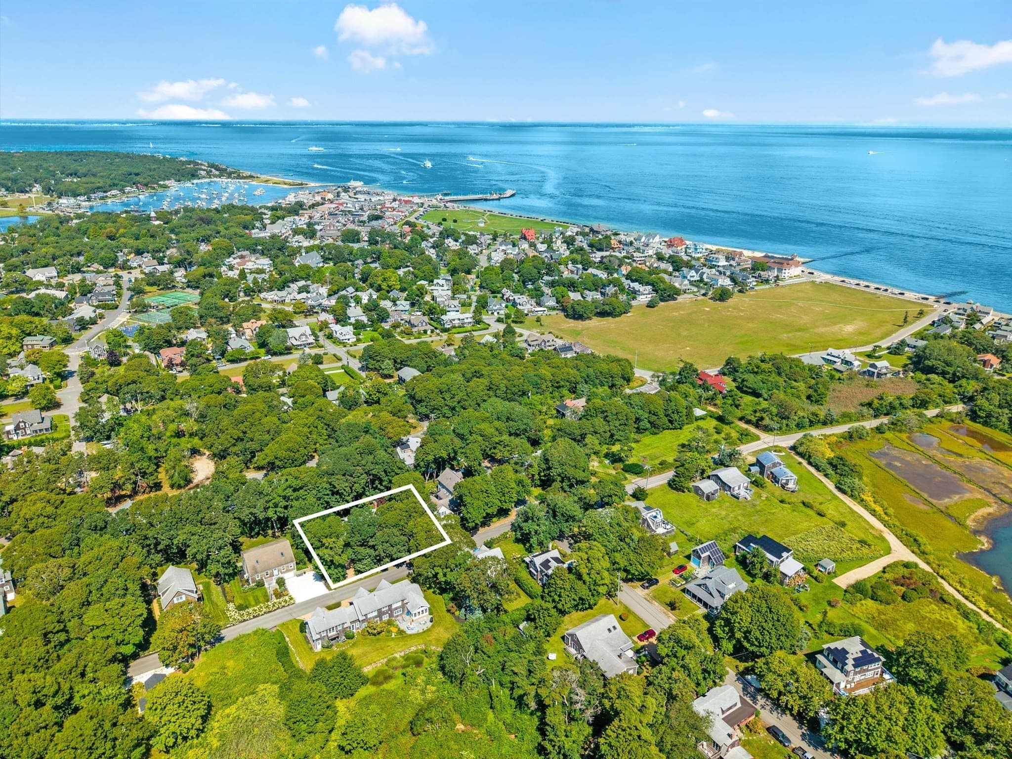 61 Canonicus Ave, Oak Bluffs MA 02557