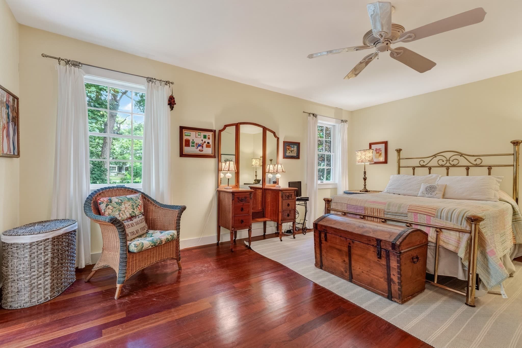 Single Family Residence at 61 Canonicus Ave, Oak Bluffs MA 02557, photo 20 of 41