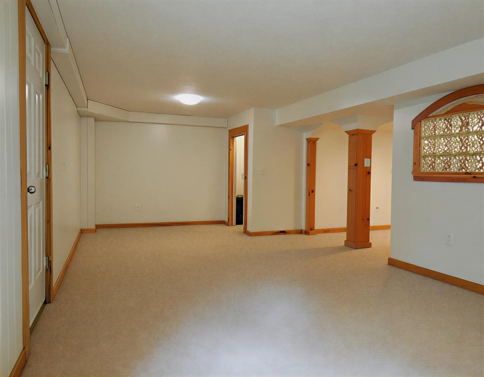 Single Family Residence at 8 Hillsville Rd, North Brookfield MA 01535, North Brookfield, photo 31 of 34
