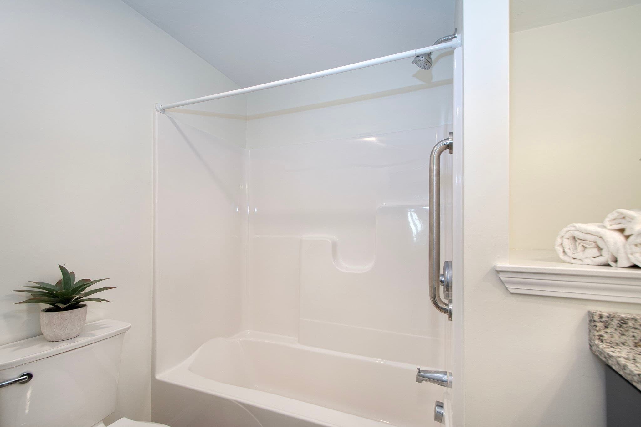Condominium at 28 Tupper Hill Rd # 28, Plymouth MA 02360, Plymouth, photo 15 of 32