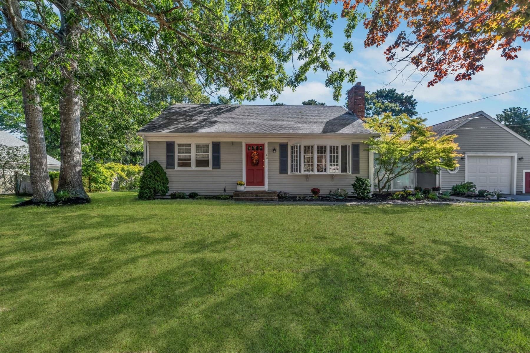 40 Captain Stanley Rd, Yarmouth MA 02601