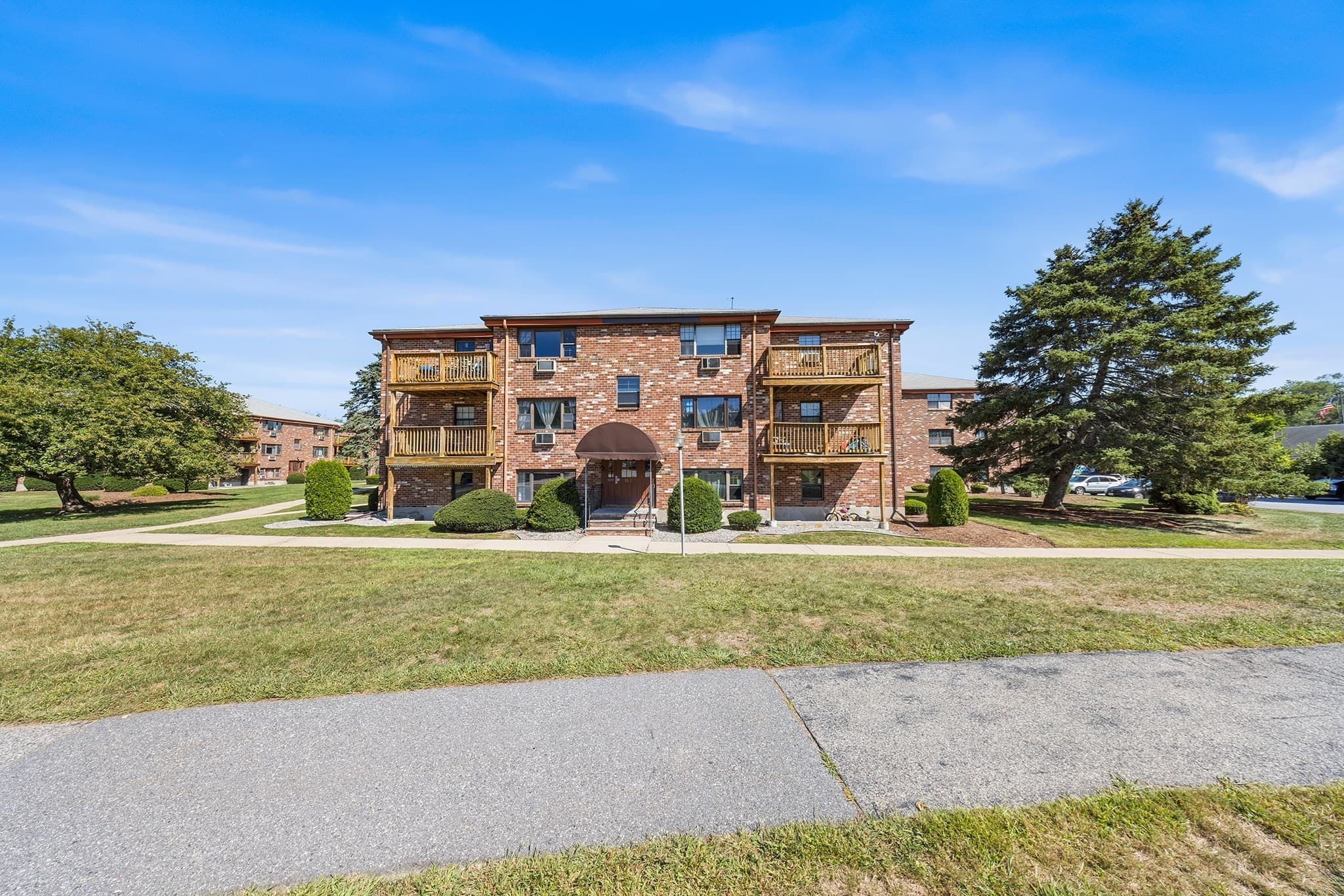 Condominium at 16-C Mayberry Dr # 3, Westborough MA 01581, photo 23 of 28