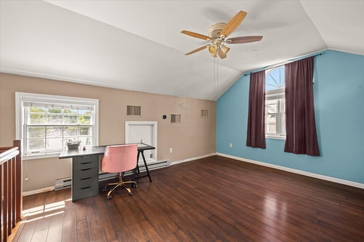 Condominium at 216 Carriage Lane # 216, Taunton MA 02780, Taunton, photo 31 of 35