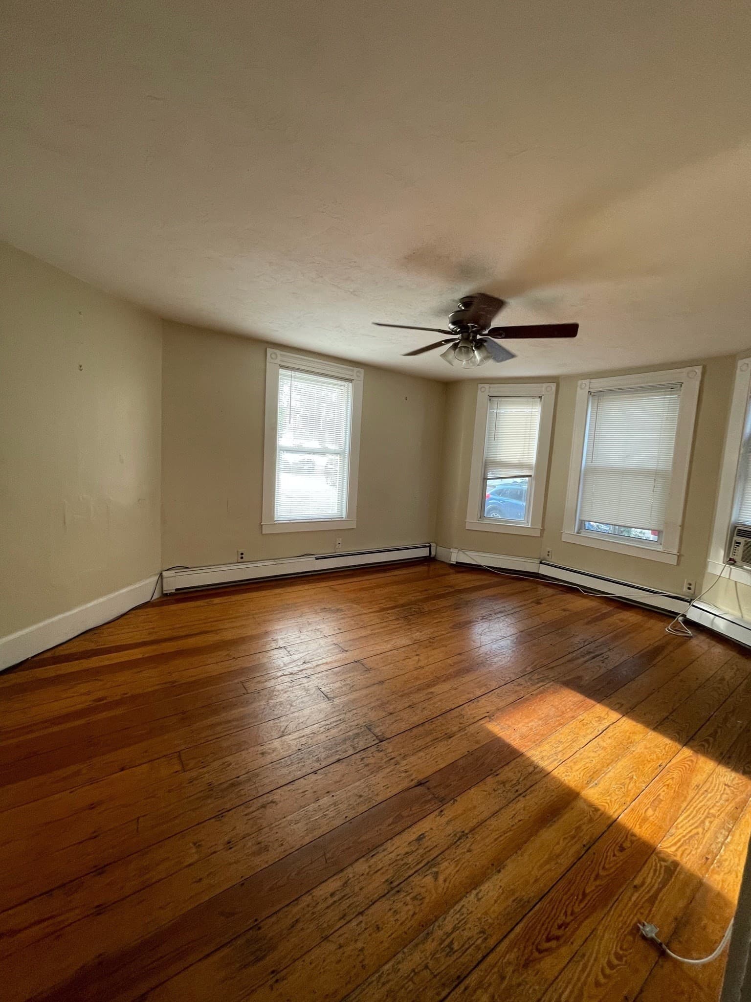 849 E Broadway # 1, Boston MA 02127