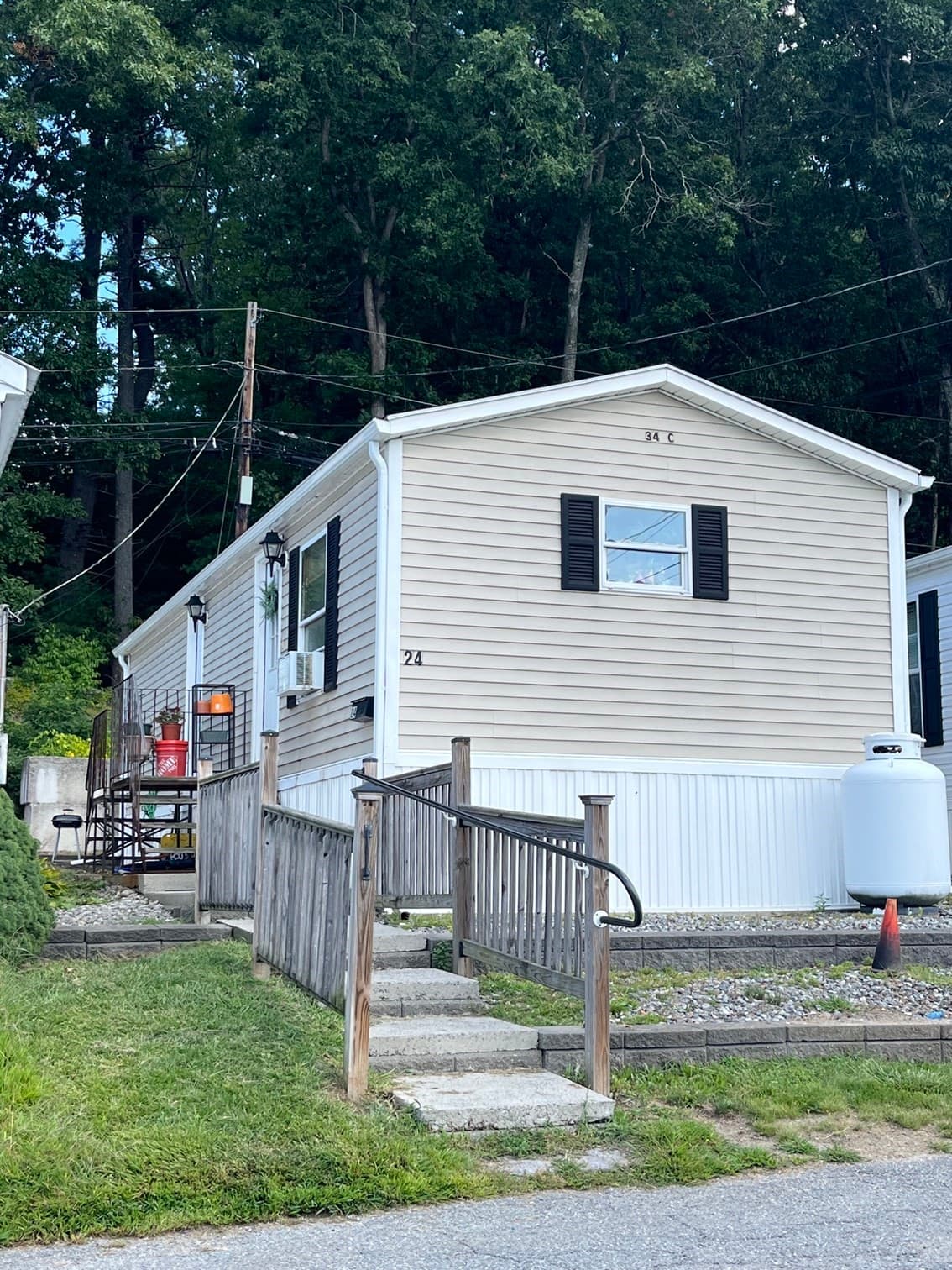 Mobile Home at 24 Mustang Ave, Marlborough MA 01752, Marlborough, photo 3 of 3