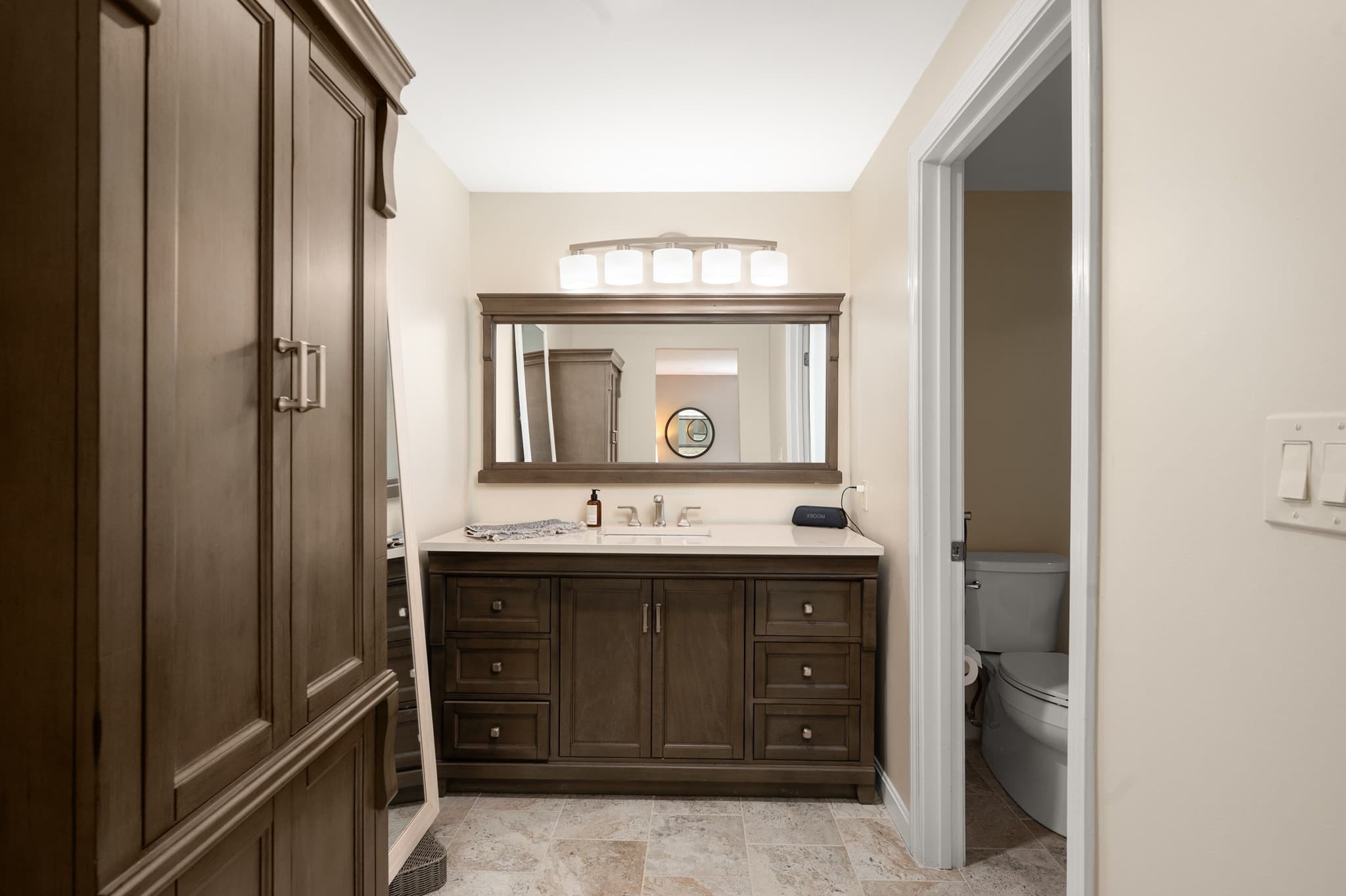 Condominium at 803 Foxwood Circle # 803, Peabody MA 01960, Peabody, photo 18 of 38