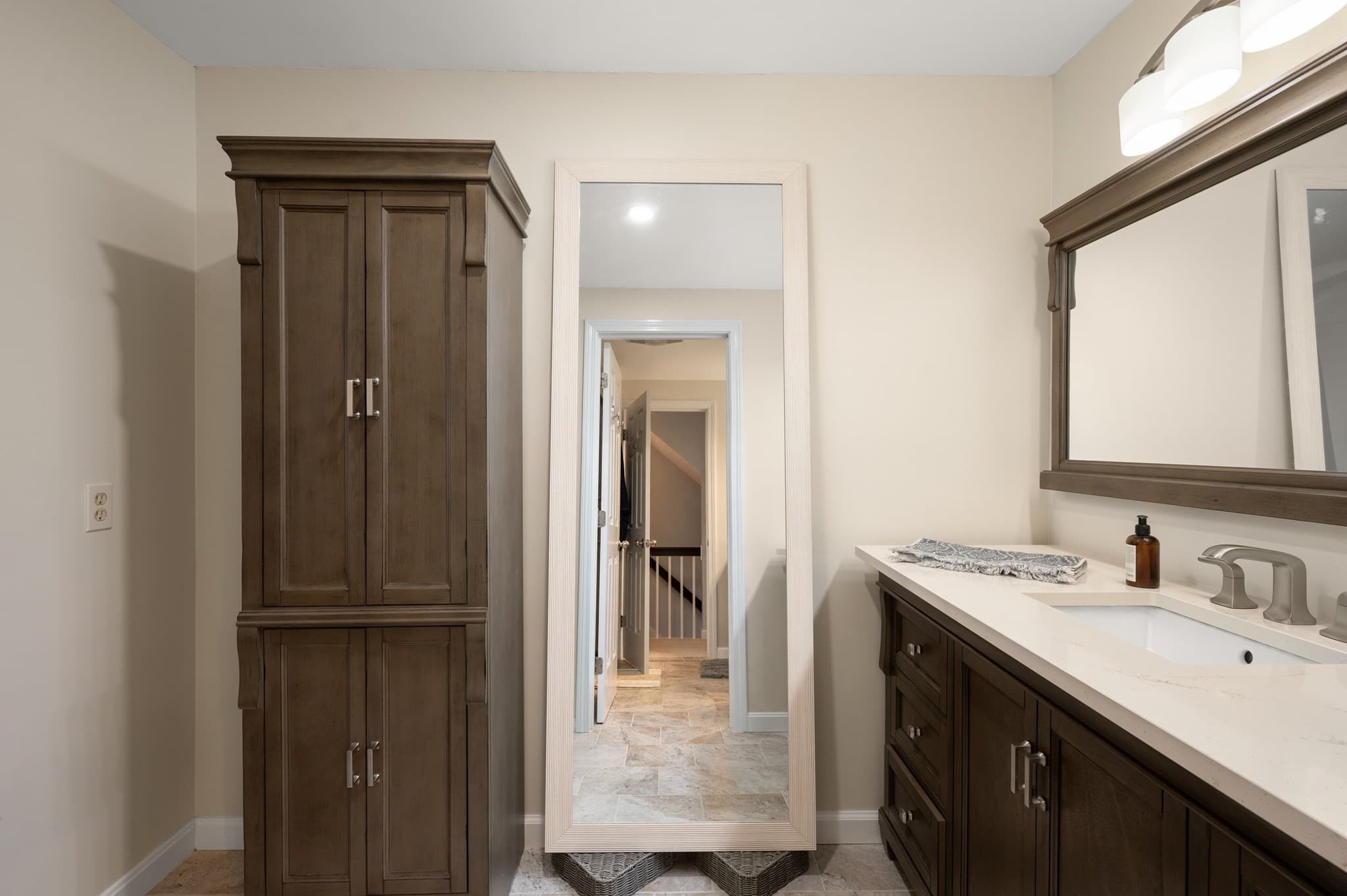 Condominium at 803 Foxwood Circle # 803, Peabody MA 01960, Peabody, photo 19 of 38