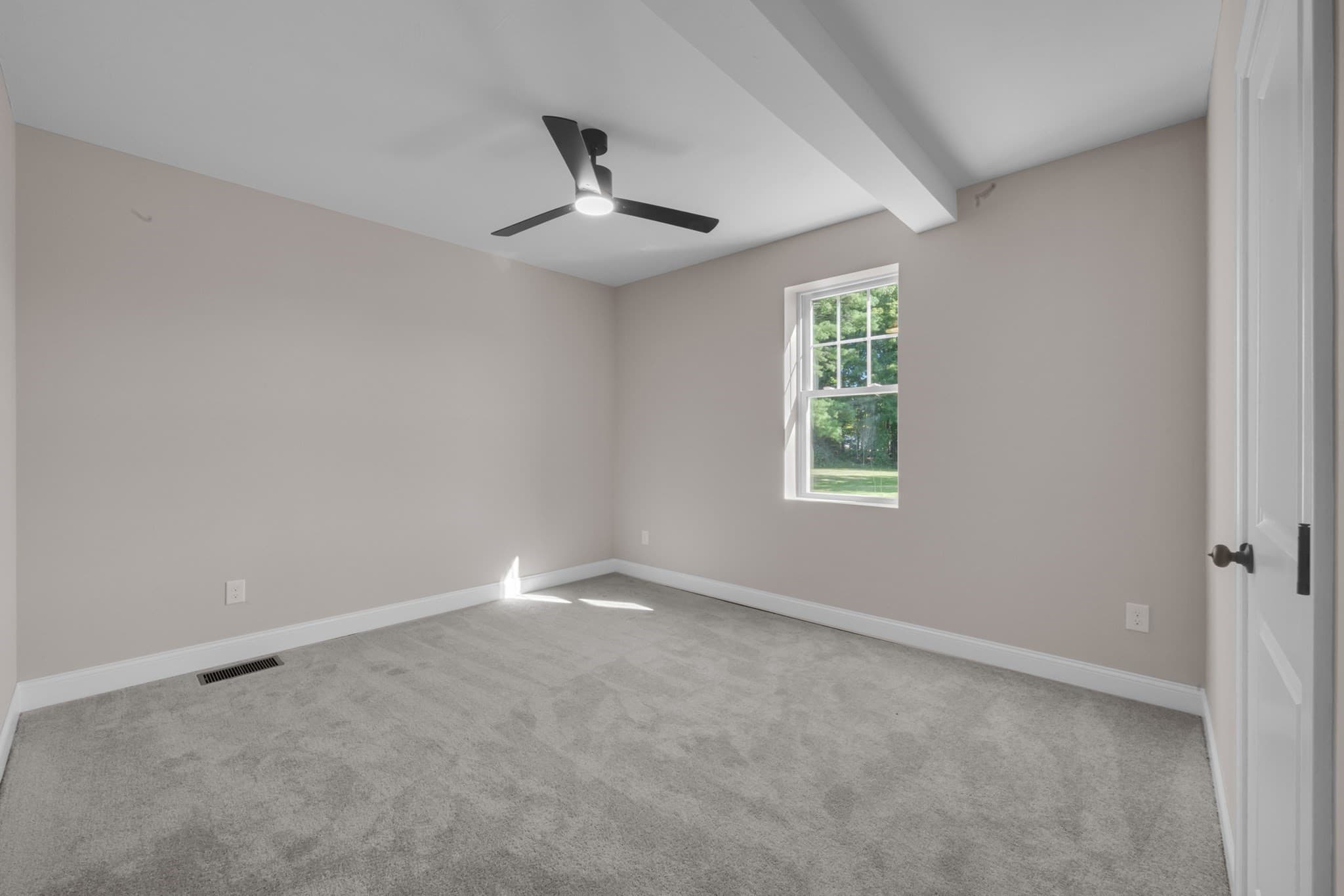 Condominium at 765 Massachusetts Avenue # B, Lunenburg MA 01462, Lunenburg, photo 20 of 42