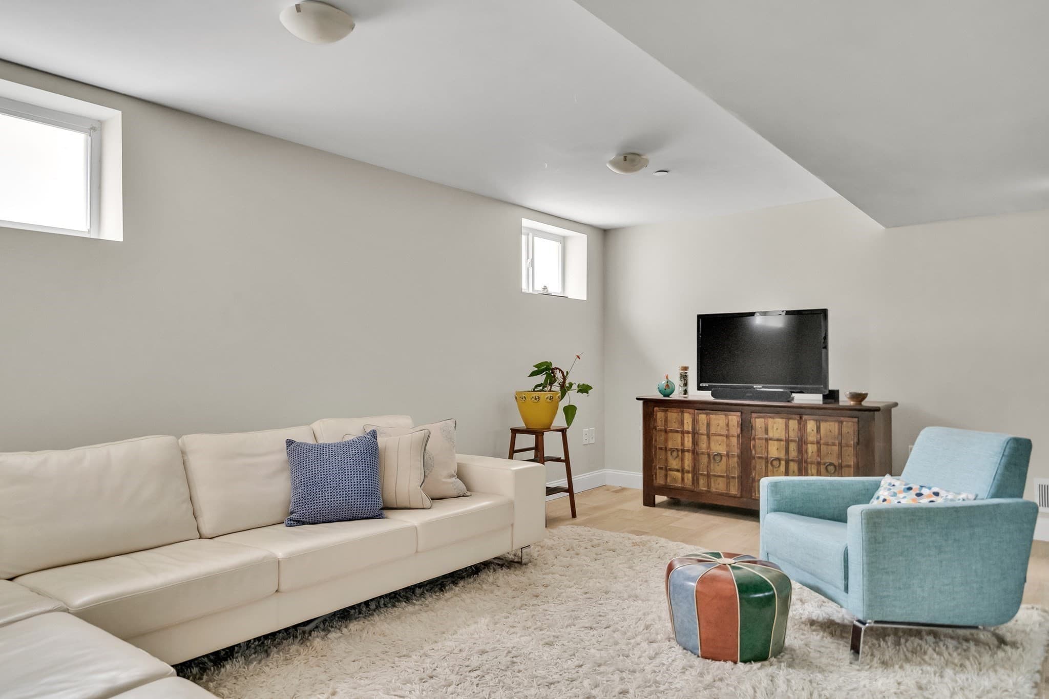 Condominium at 33 Clyde St # 1, Somerville MA 02145, Somerville, photo 22 of 29