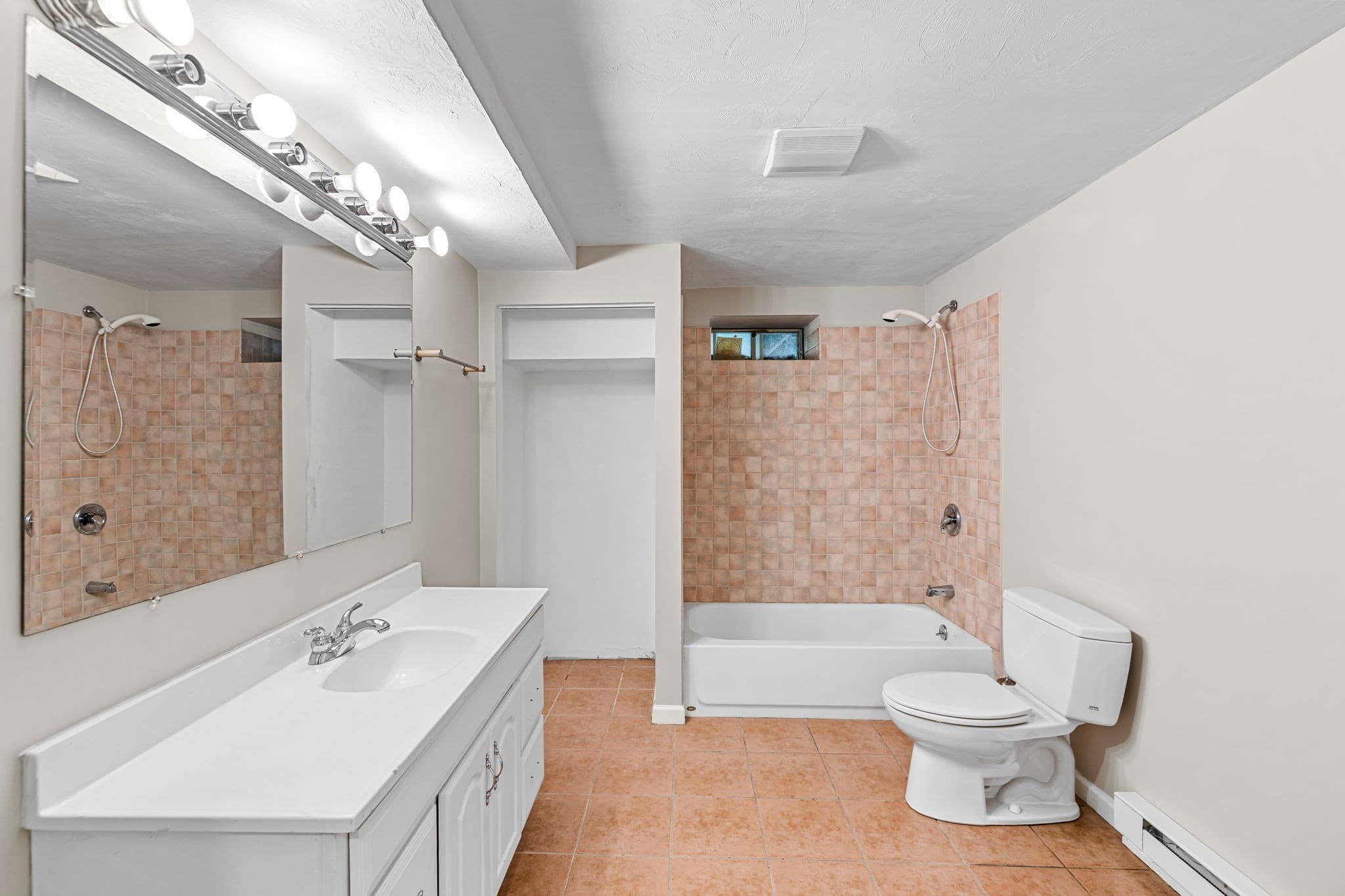 Single Family Residence at 65 Rivers Edge Rd, Falmouth MA 02536, Falmouth, photo 30 of 39