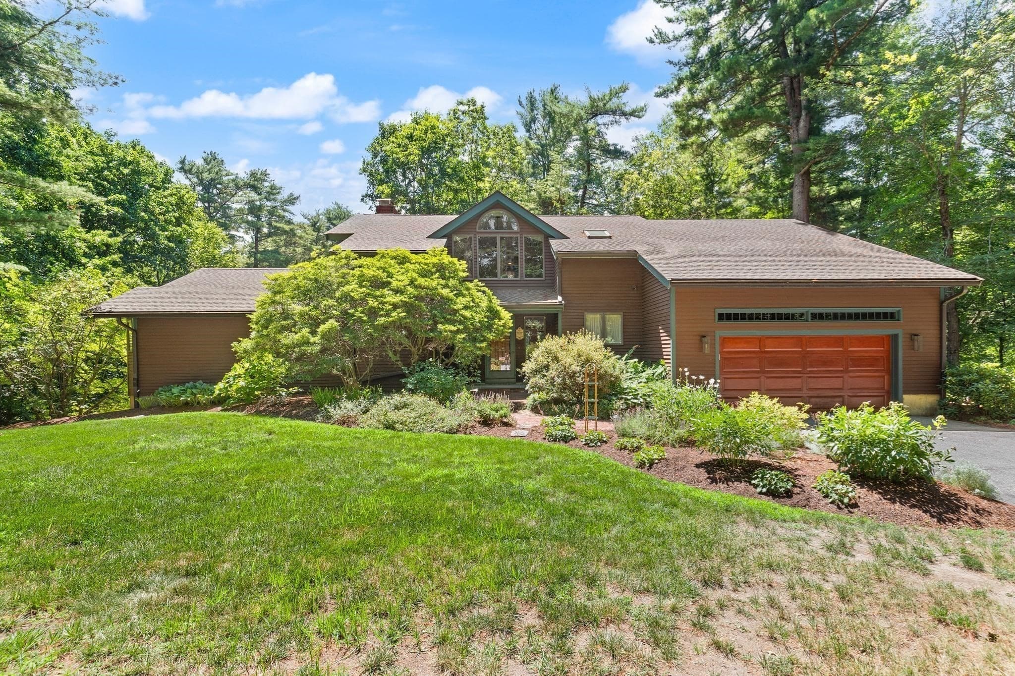 Single Family Residence at 75 Boxford Road, Ipswich MA 01938, Ipswich, photo 2 of 41