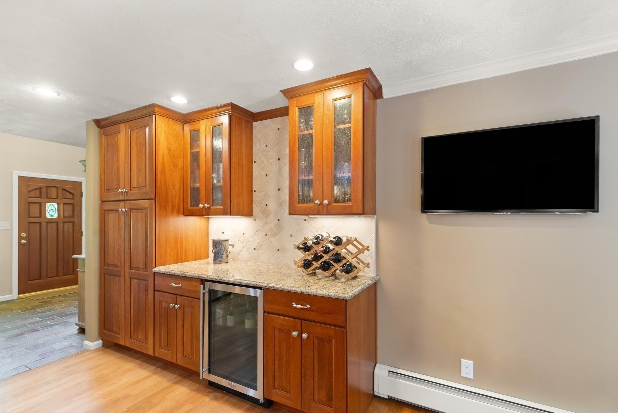 Single Family Residence at 75 Boxford Road, Ipswich MA 01938, Ipswich, photo 18 of 41